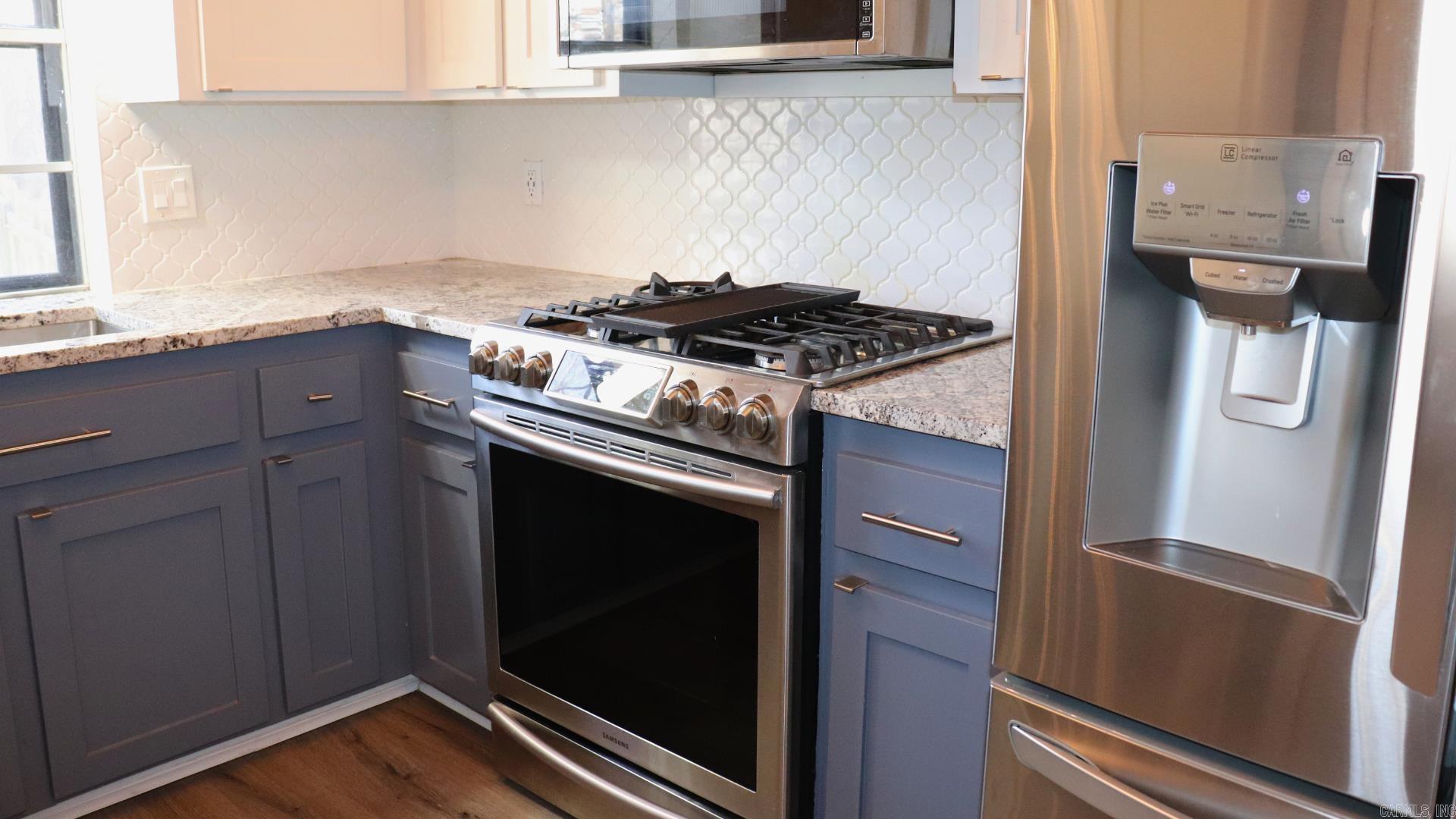 WALNUT VALLEY - Residential