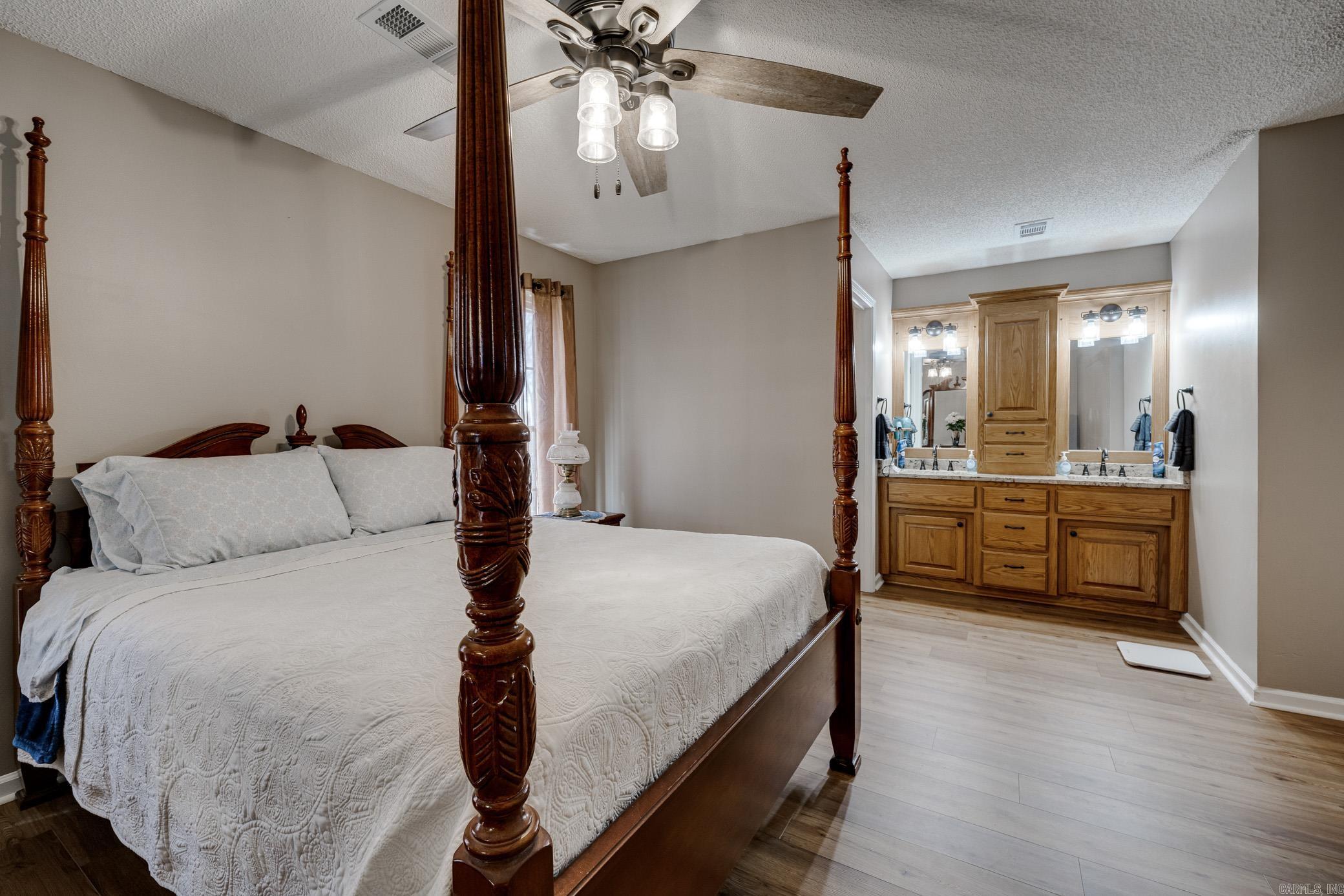 CYPRESS COVE - Residential
