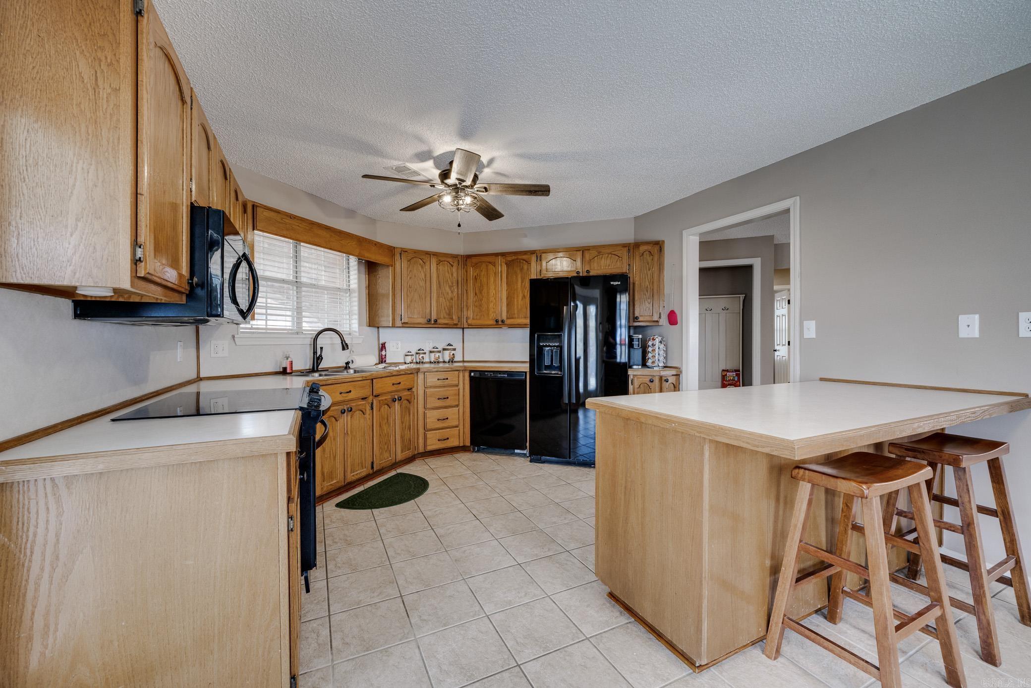 CYPRESS COVE - Residential
