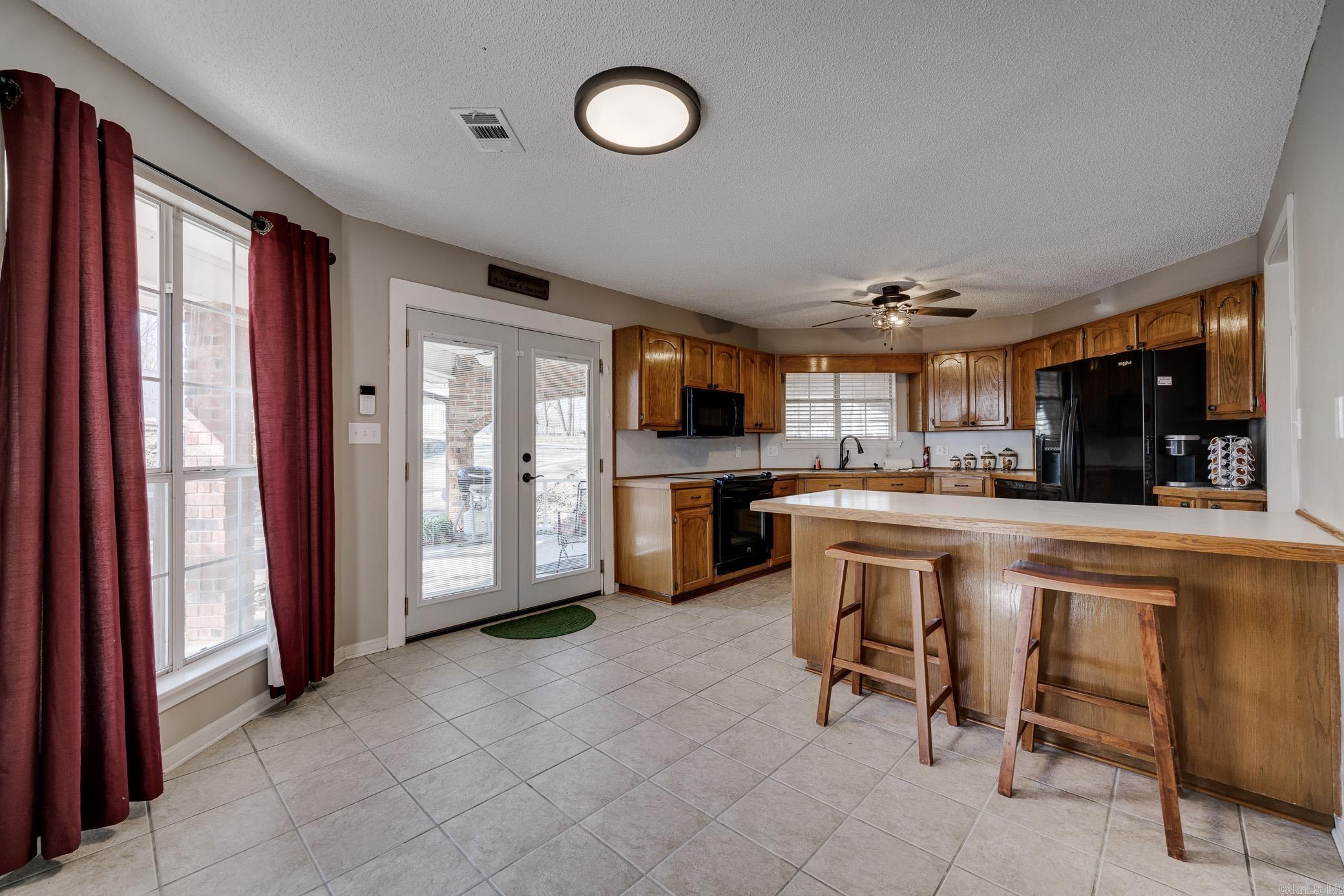 CYPRESS COVE - Residential