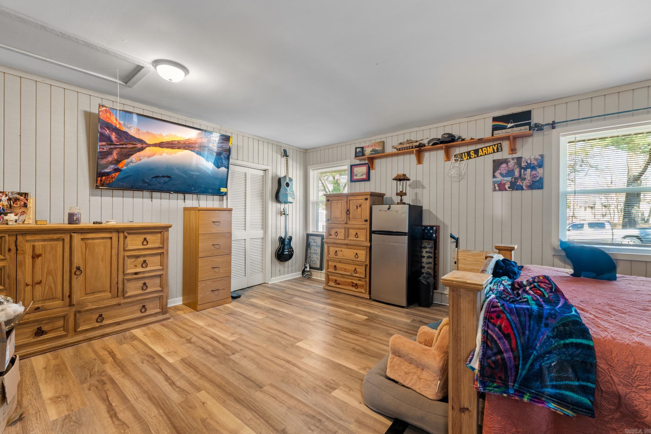 Parkers Woodland Hills - Residential