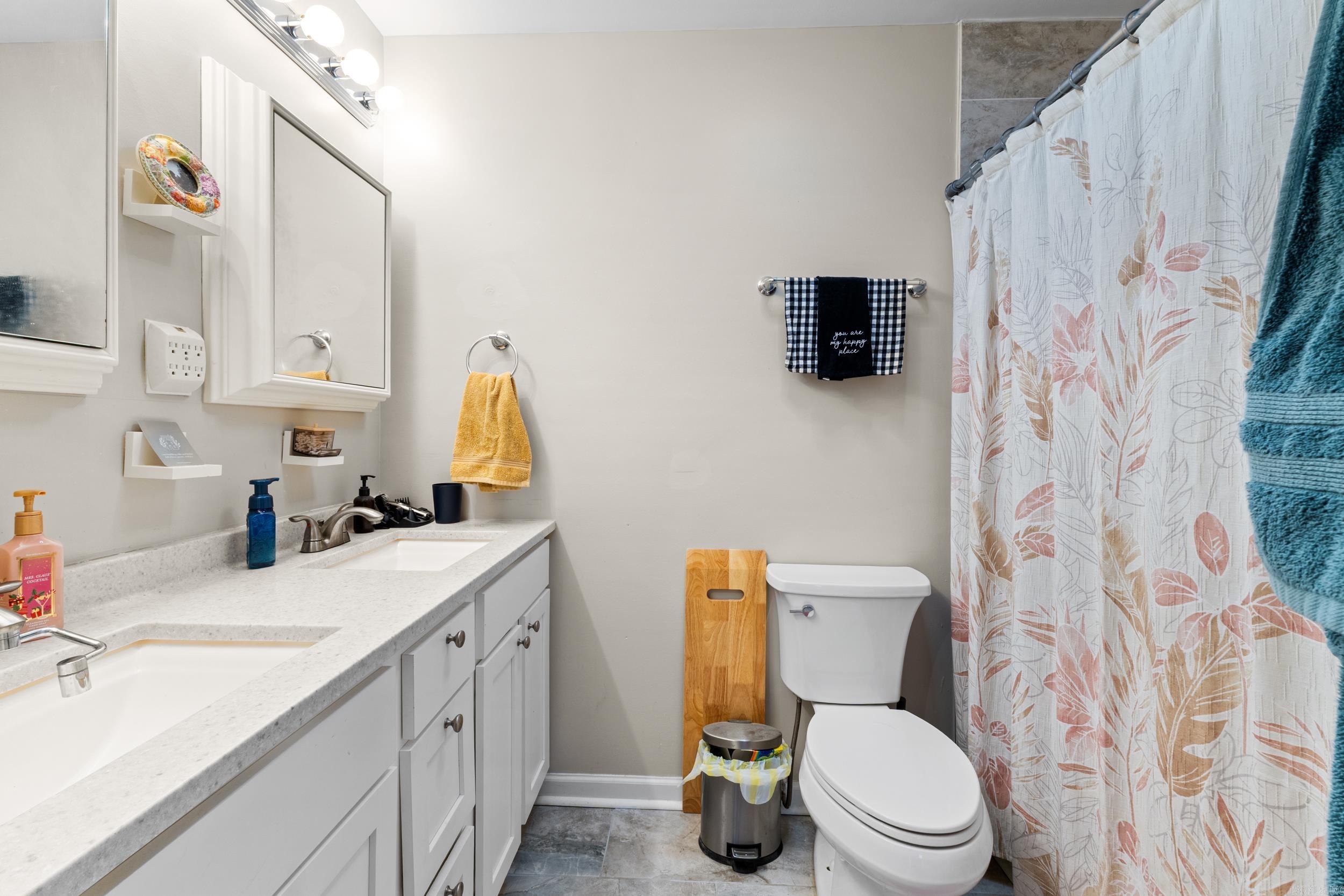 Parkers Woodland Hills - Residential