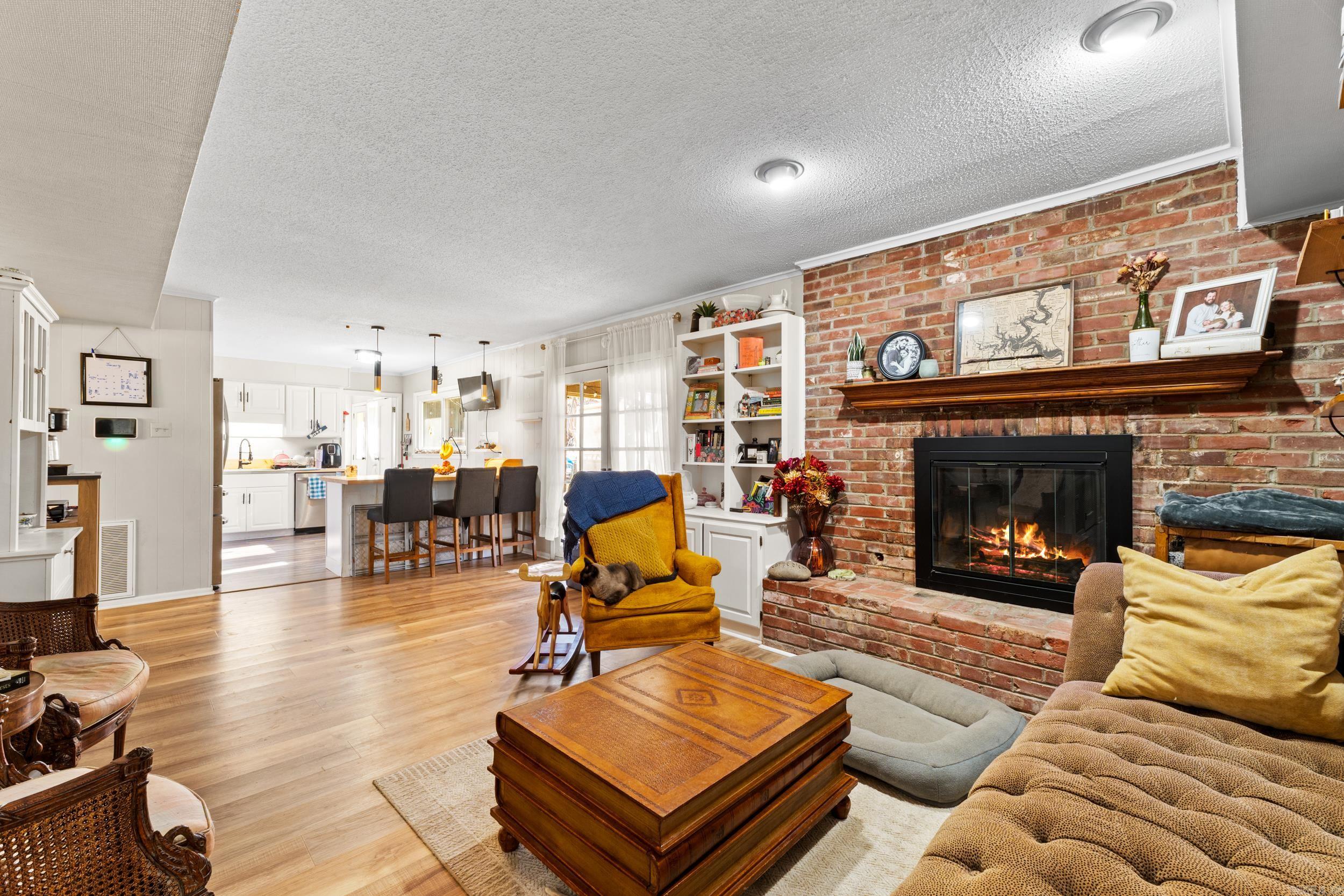 Parkers Woodland Hills - Residential