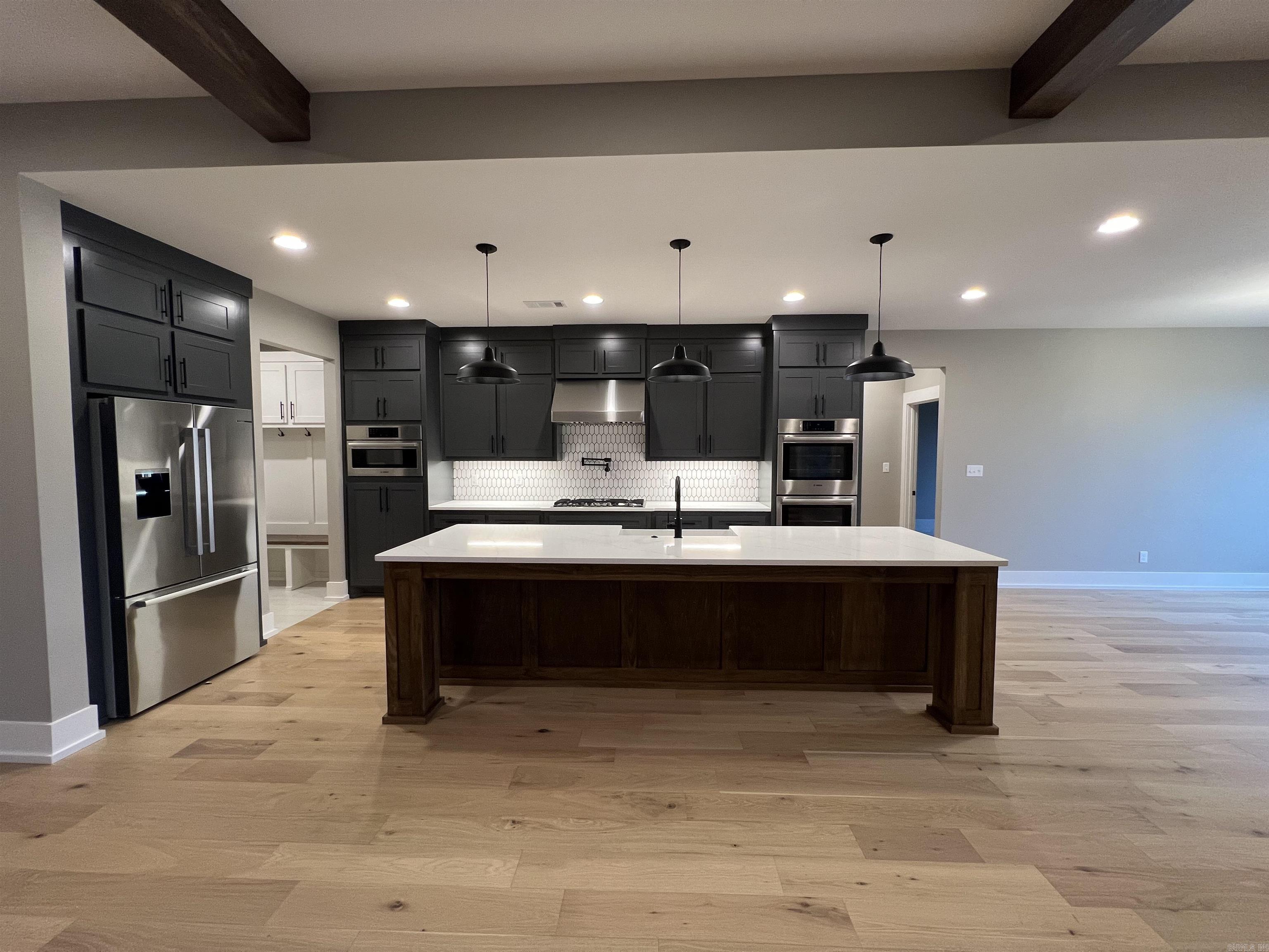 HAZEL OAK - Residential