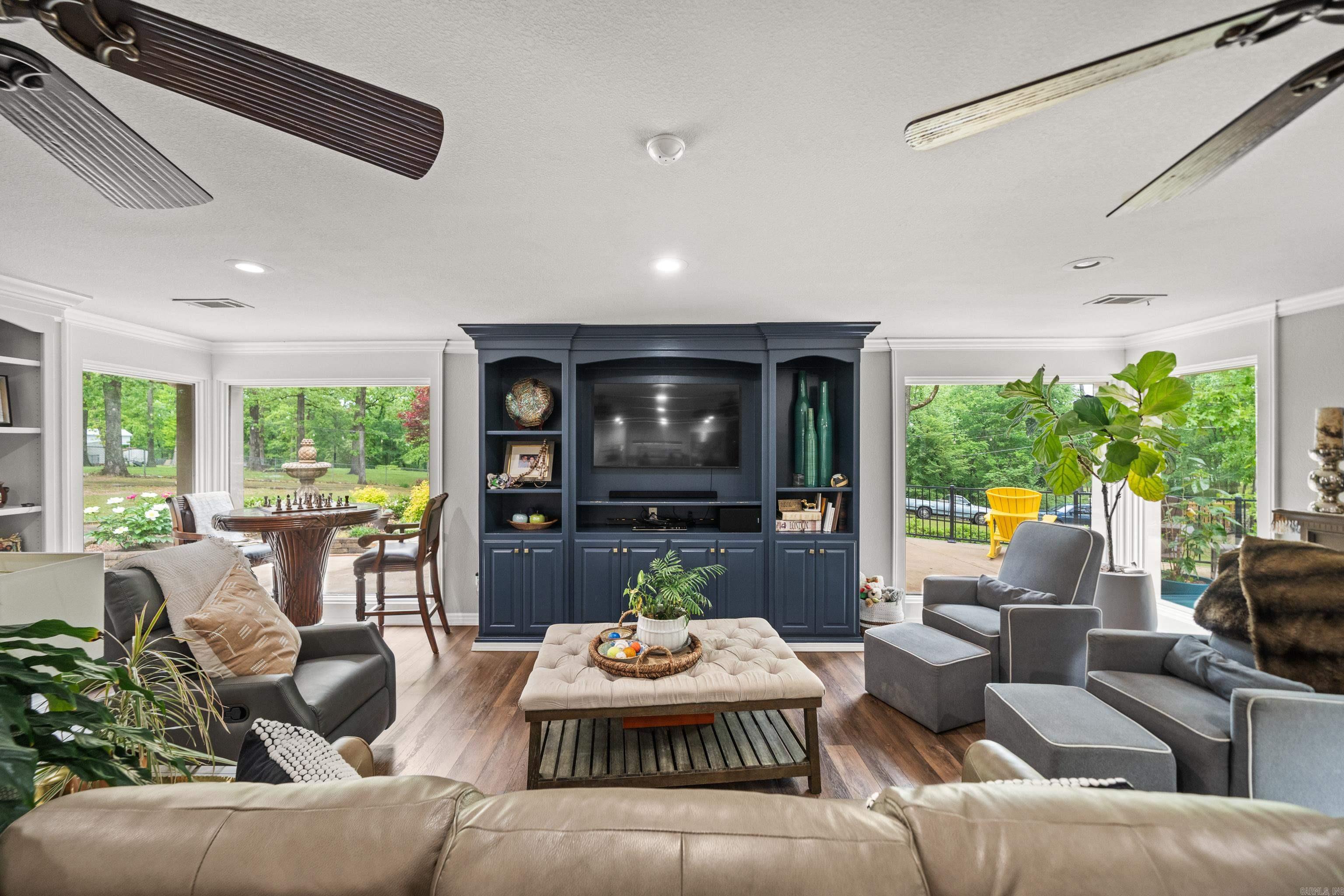 BELLE AIR - Residential