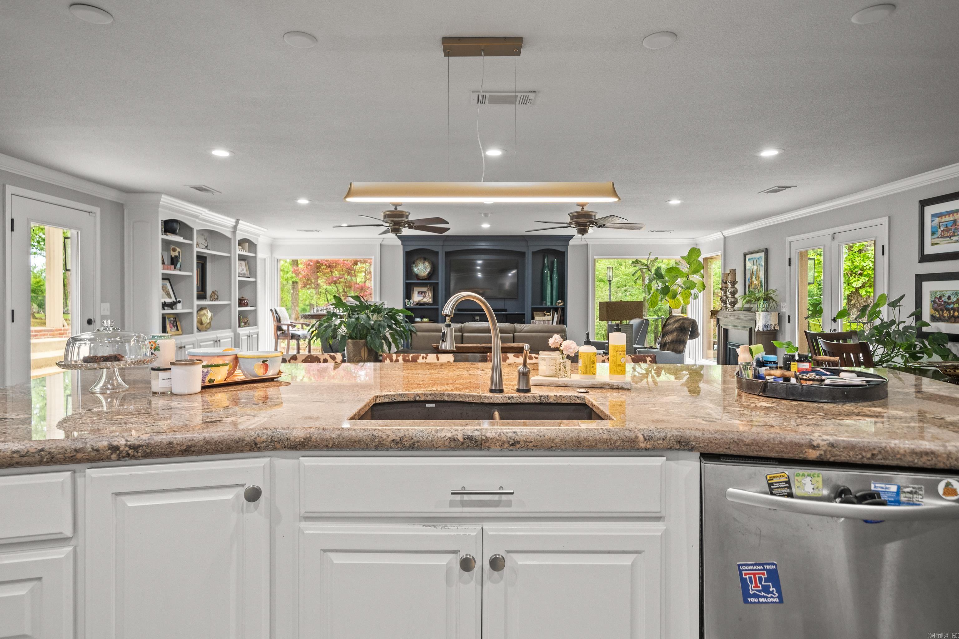 BELLE AIR - Residential