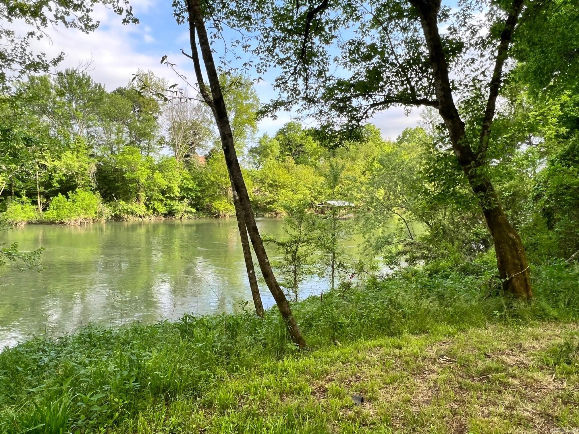 RIVER CREEK ESTATES - Land