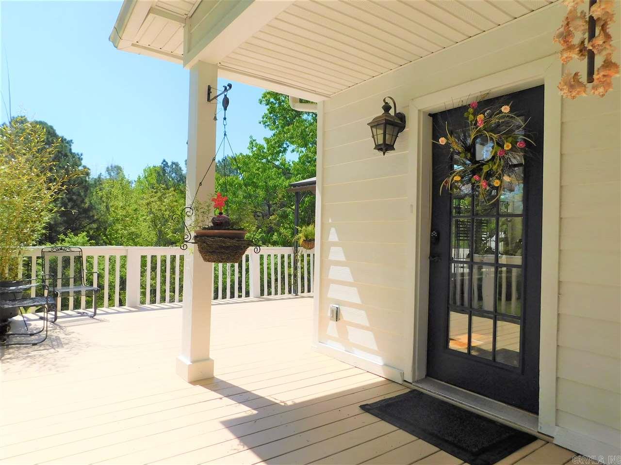 LAKESIDE - Residential