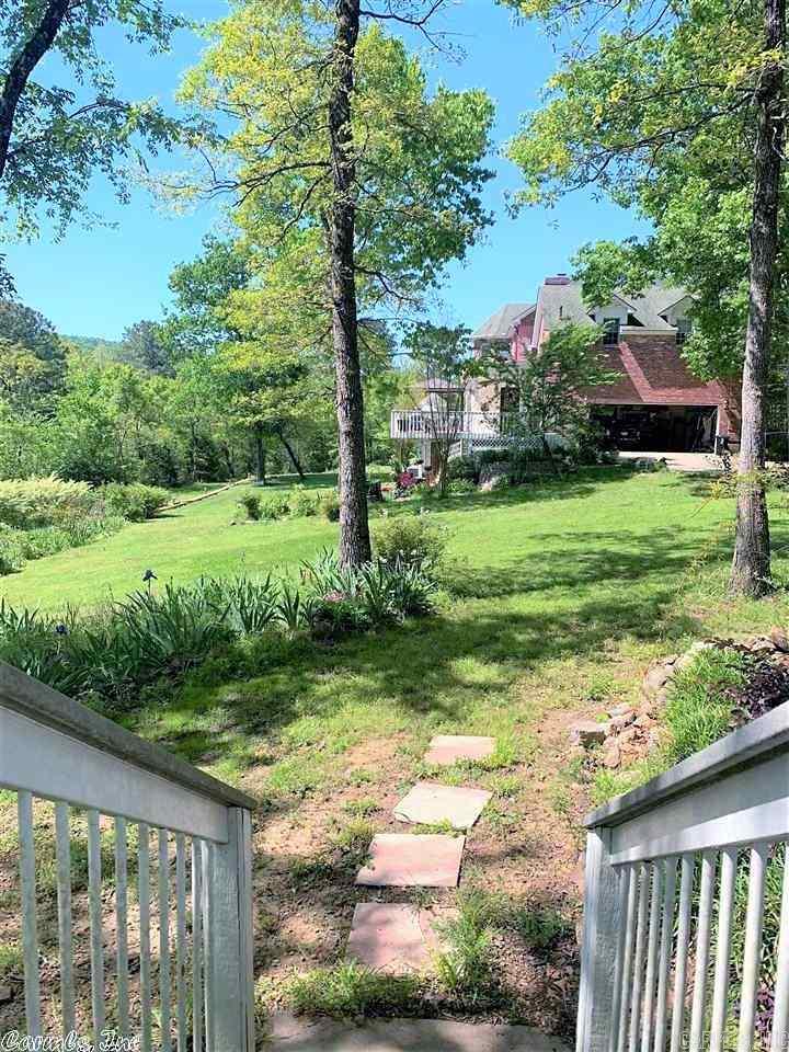 LAKESIDE - Residential