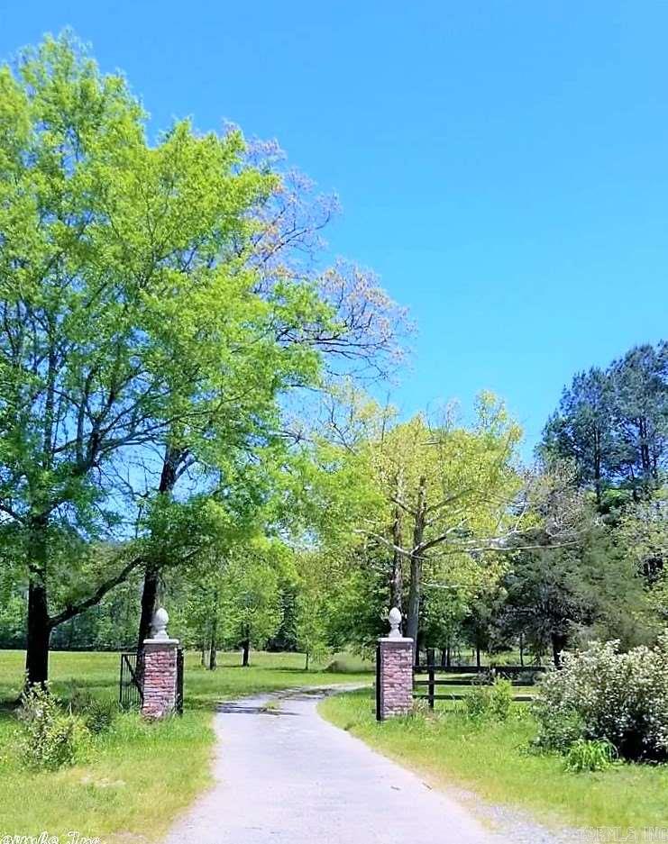 LAKESIDE - Residential