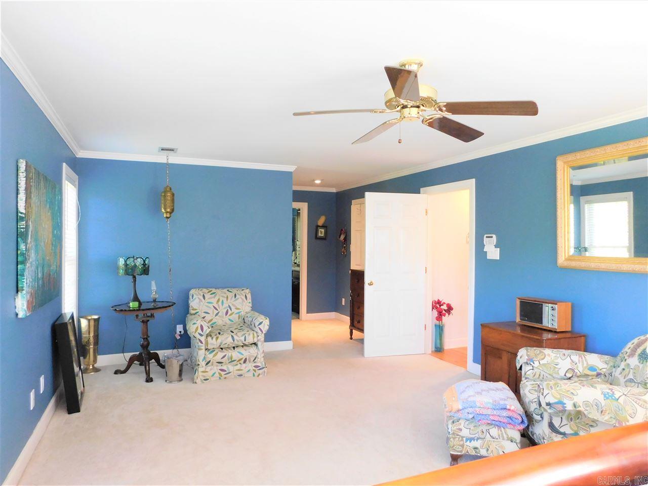 LAKESIDE - Residential