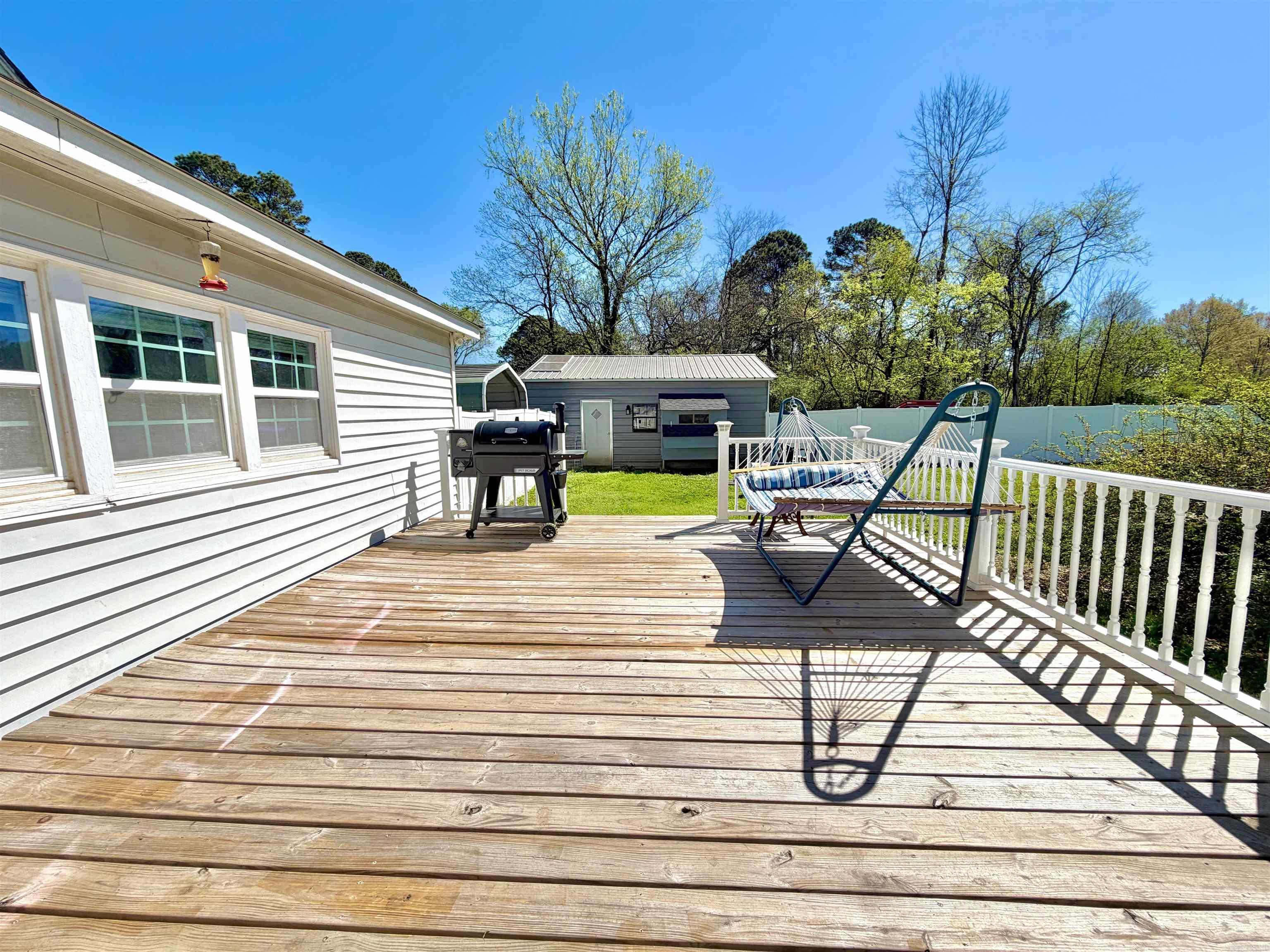 CLIFTONS ADDN - Residential