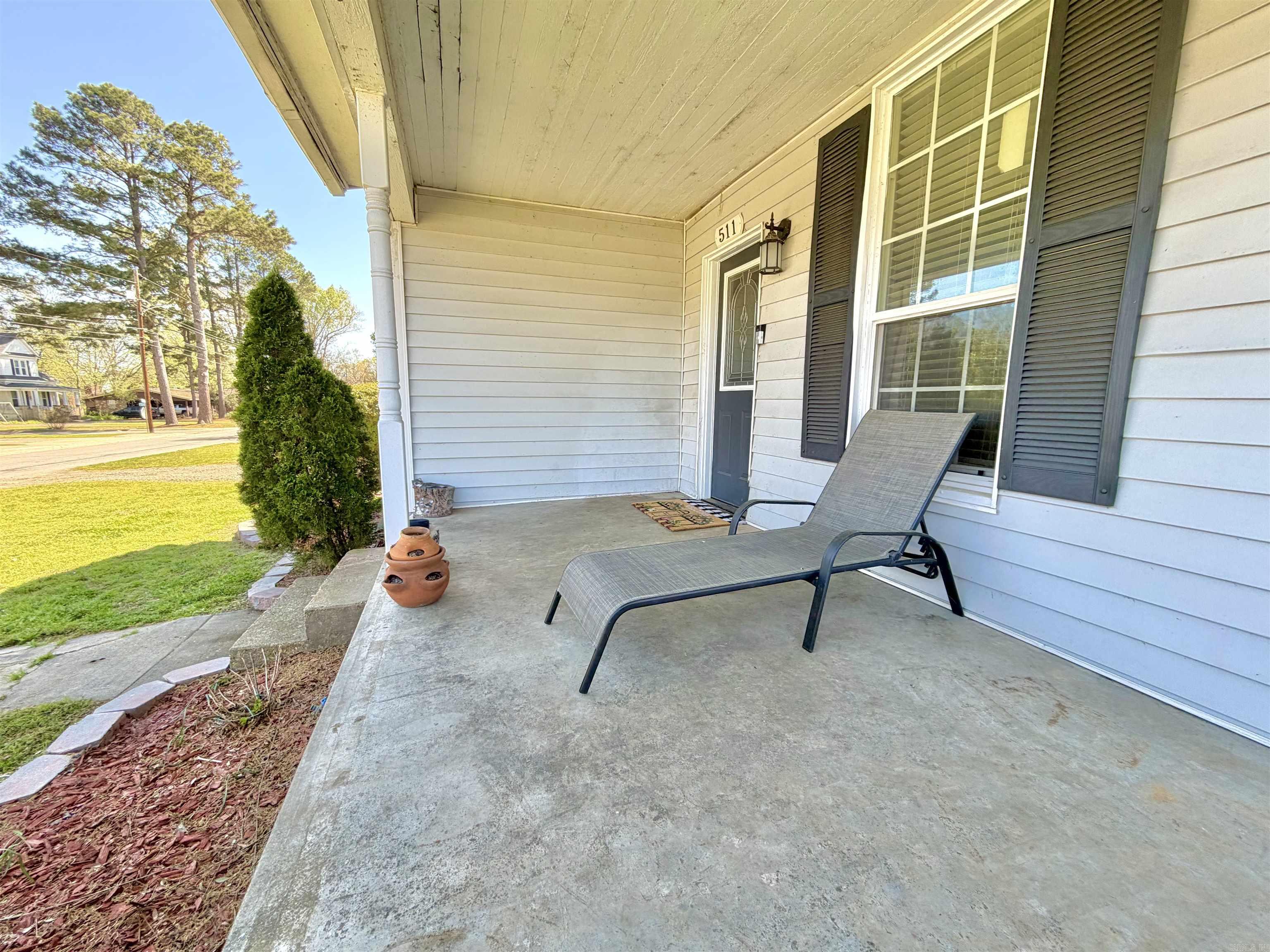 CLIFTONS ADDN - Residential