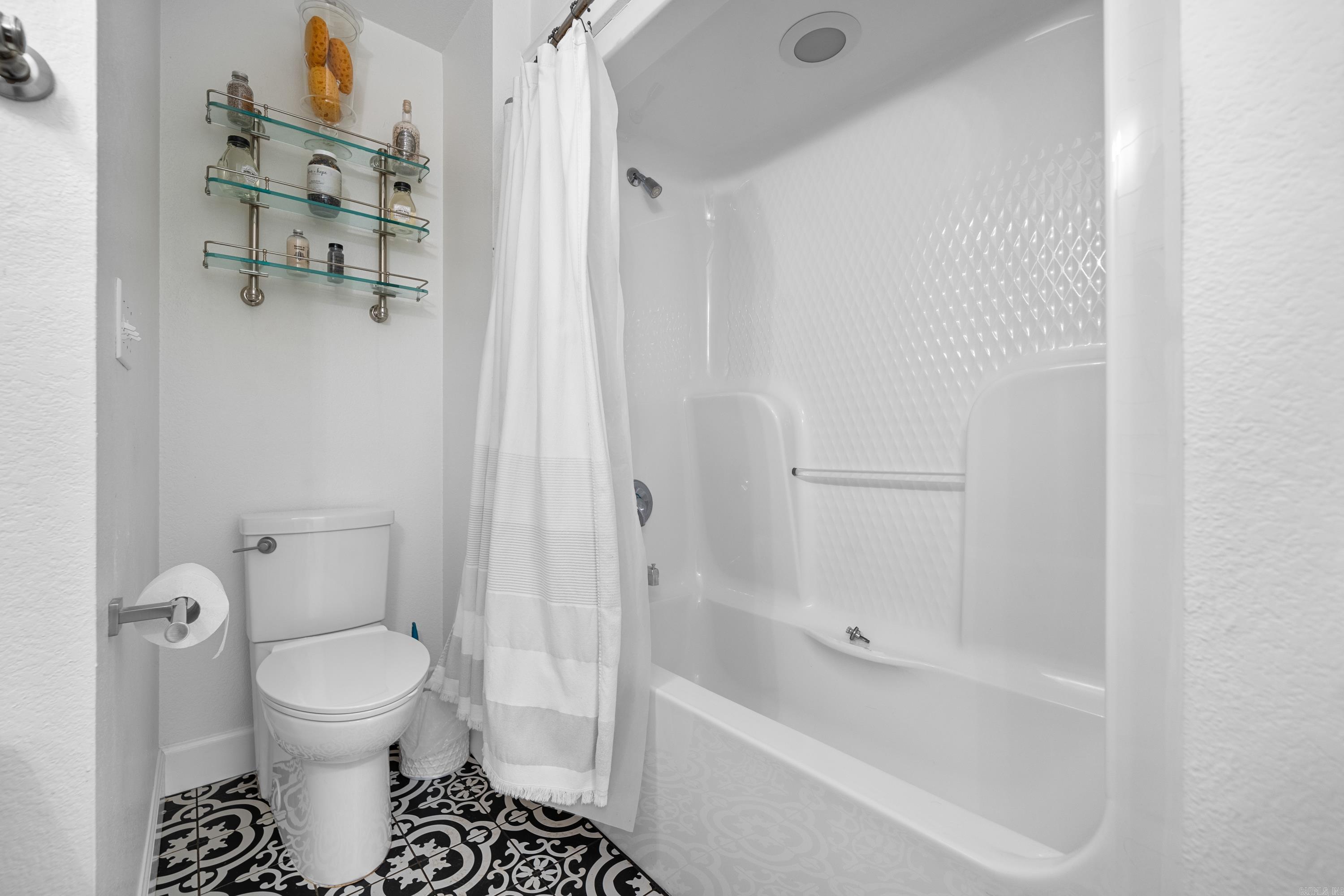 Cleveland Shores - Residential Lease