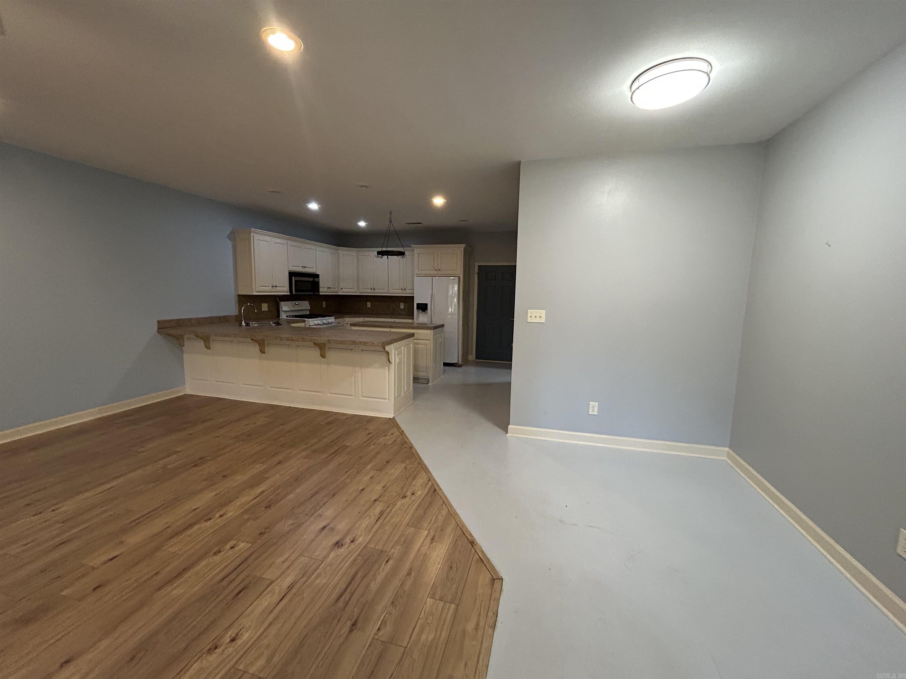 STAGECOACH VILLAGE - Residential