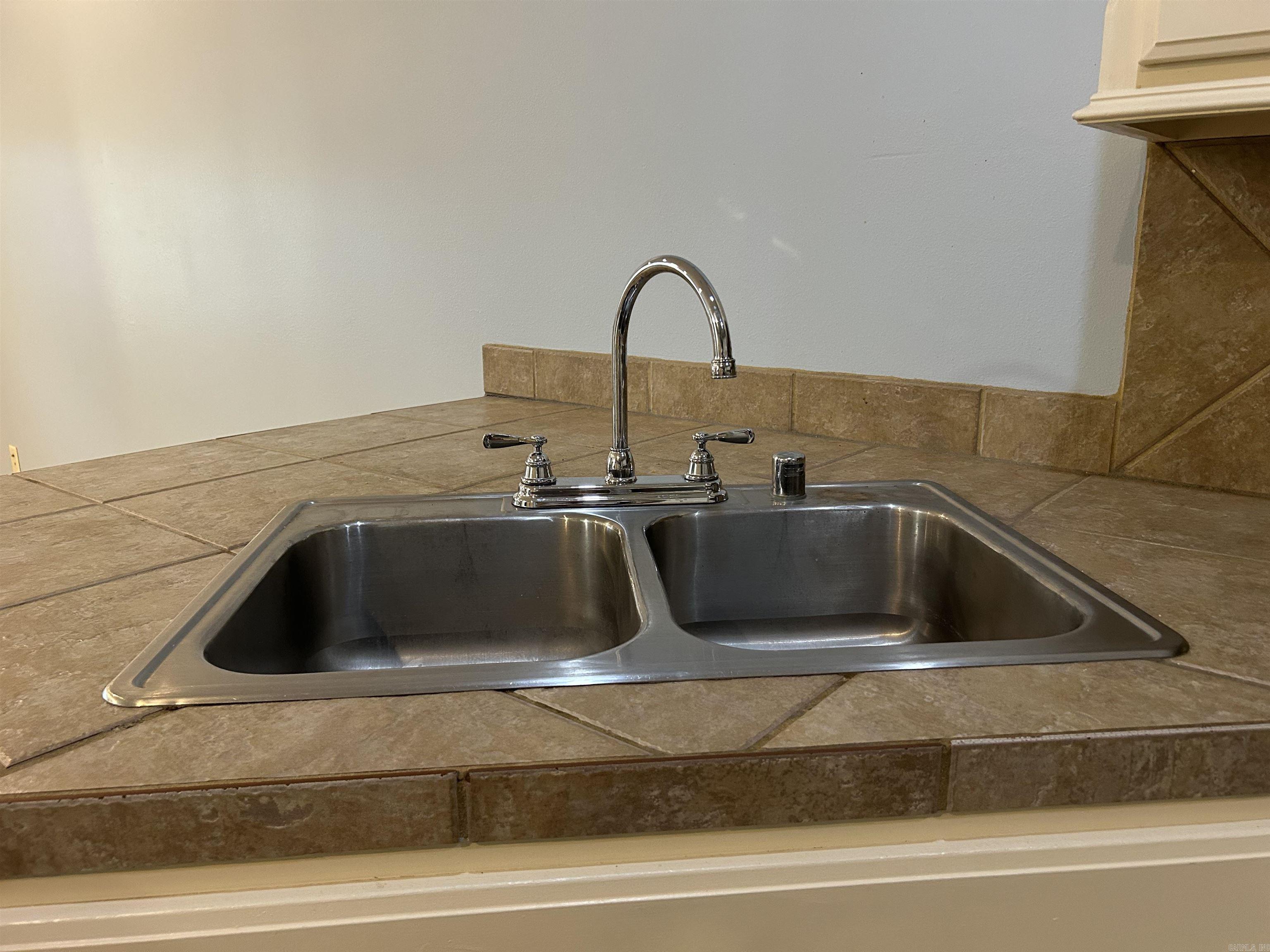 STAGECOACH VILLAGE - Residential