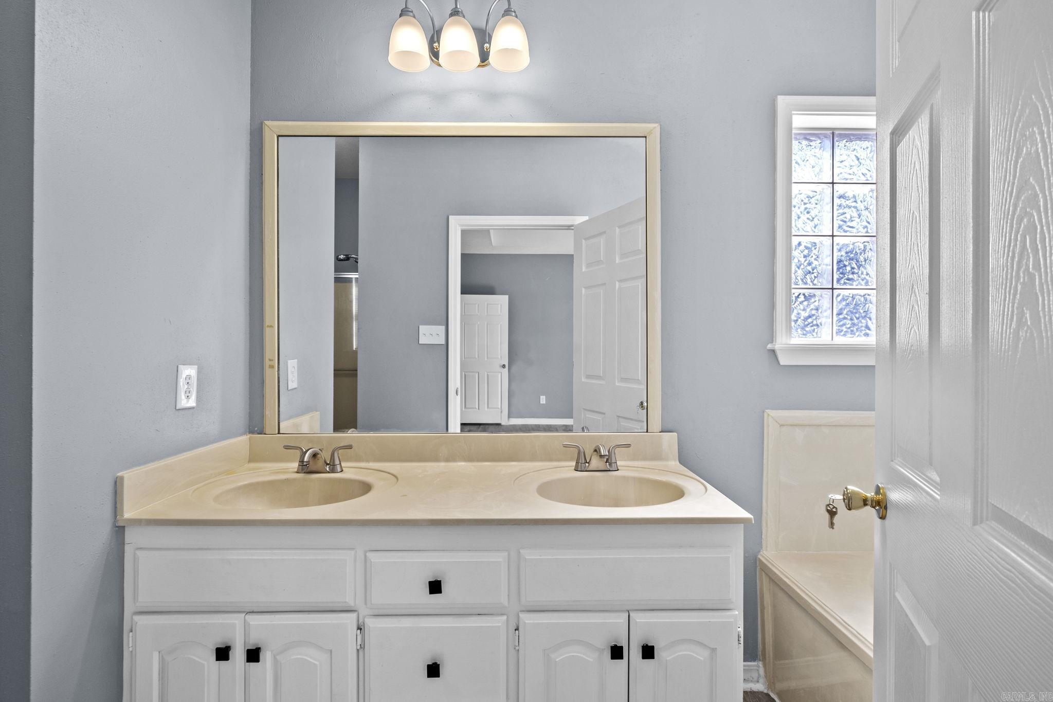 ROBINWOOD - Residential