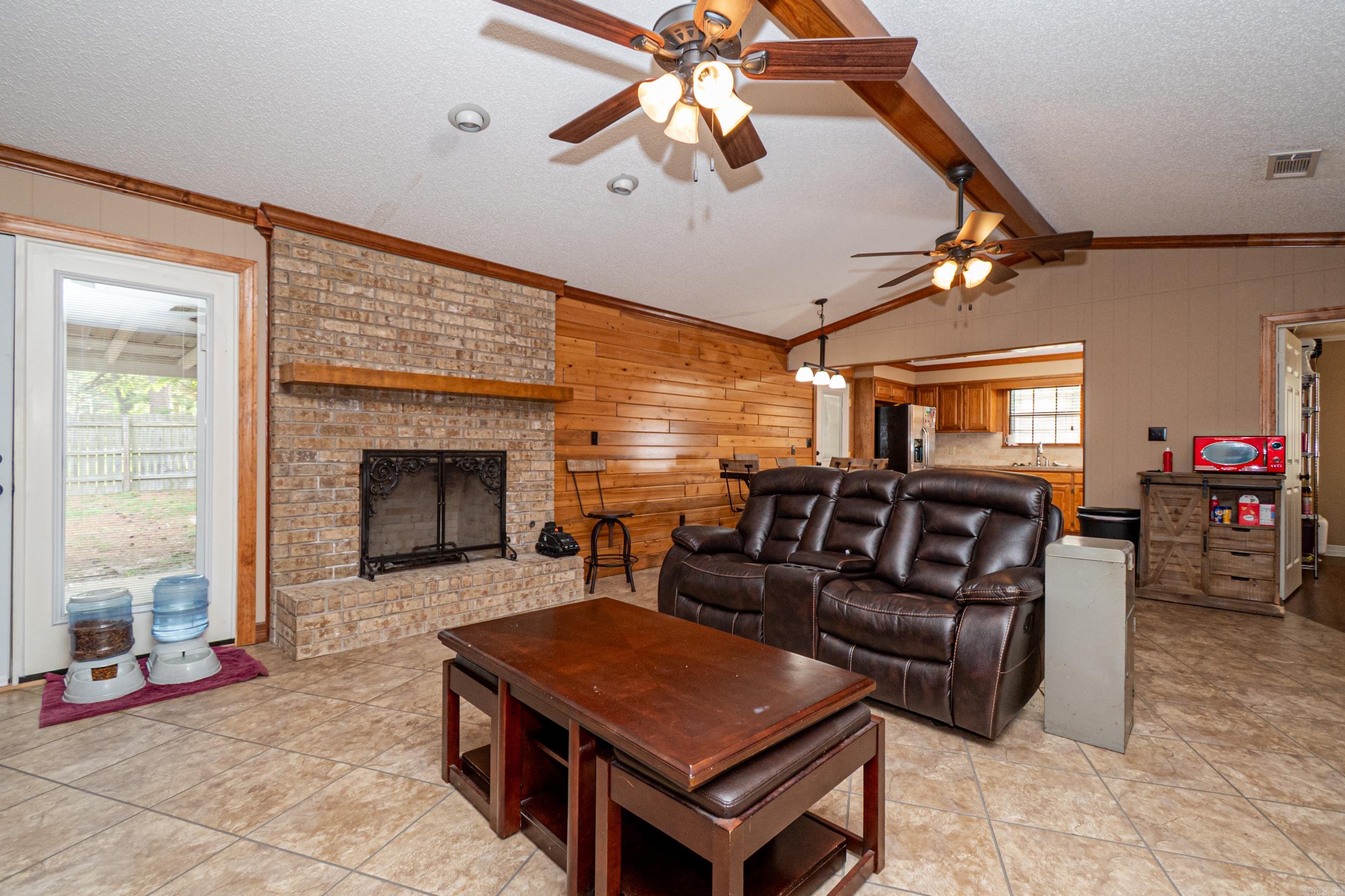 AZALEA - Residential