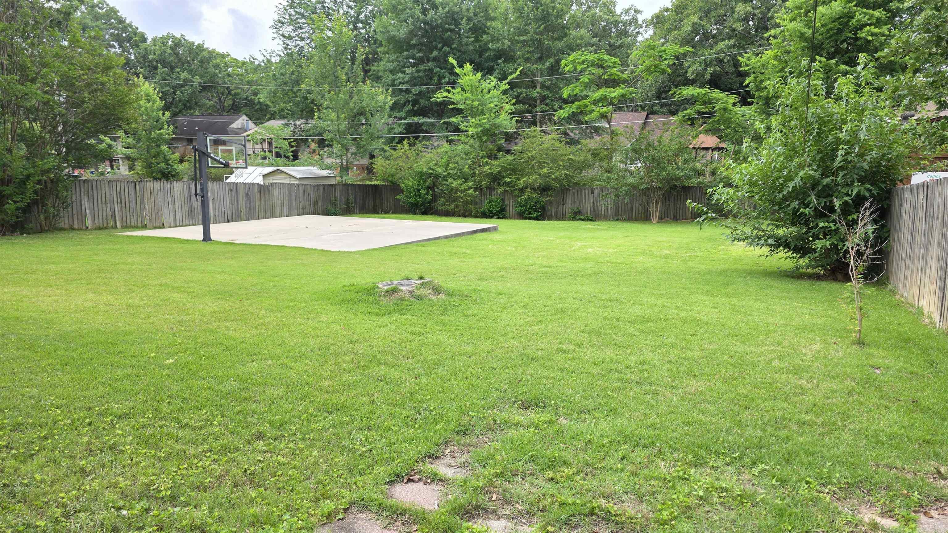 INDIAN HILLS - Residential