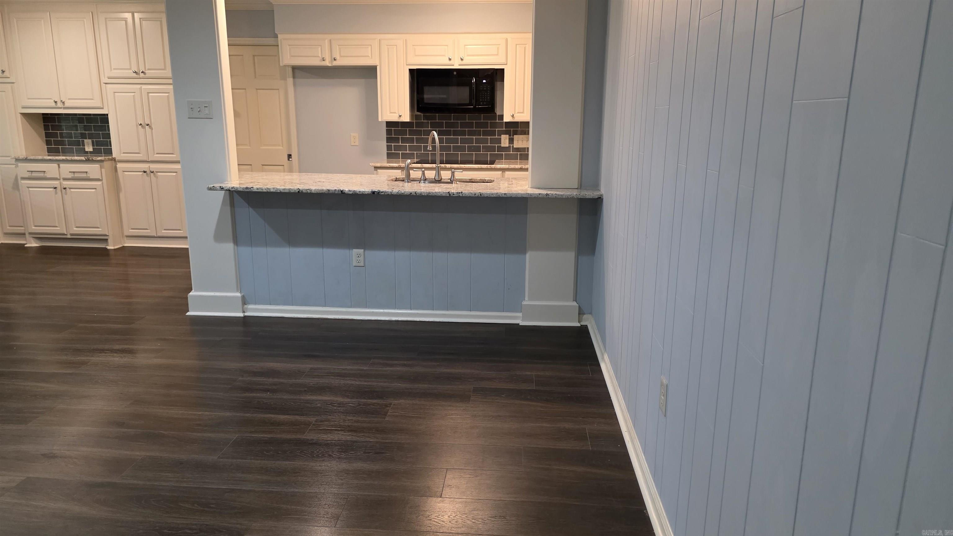 INDIAN HILLS - Residential