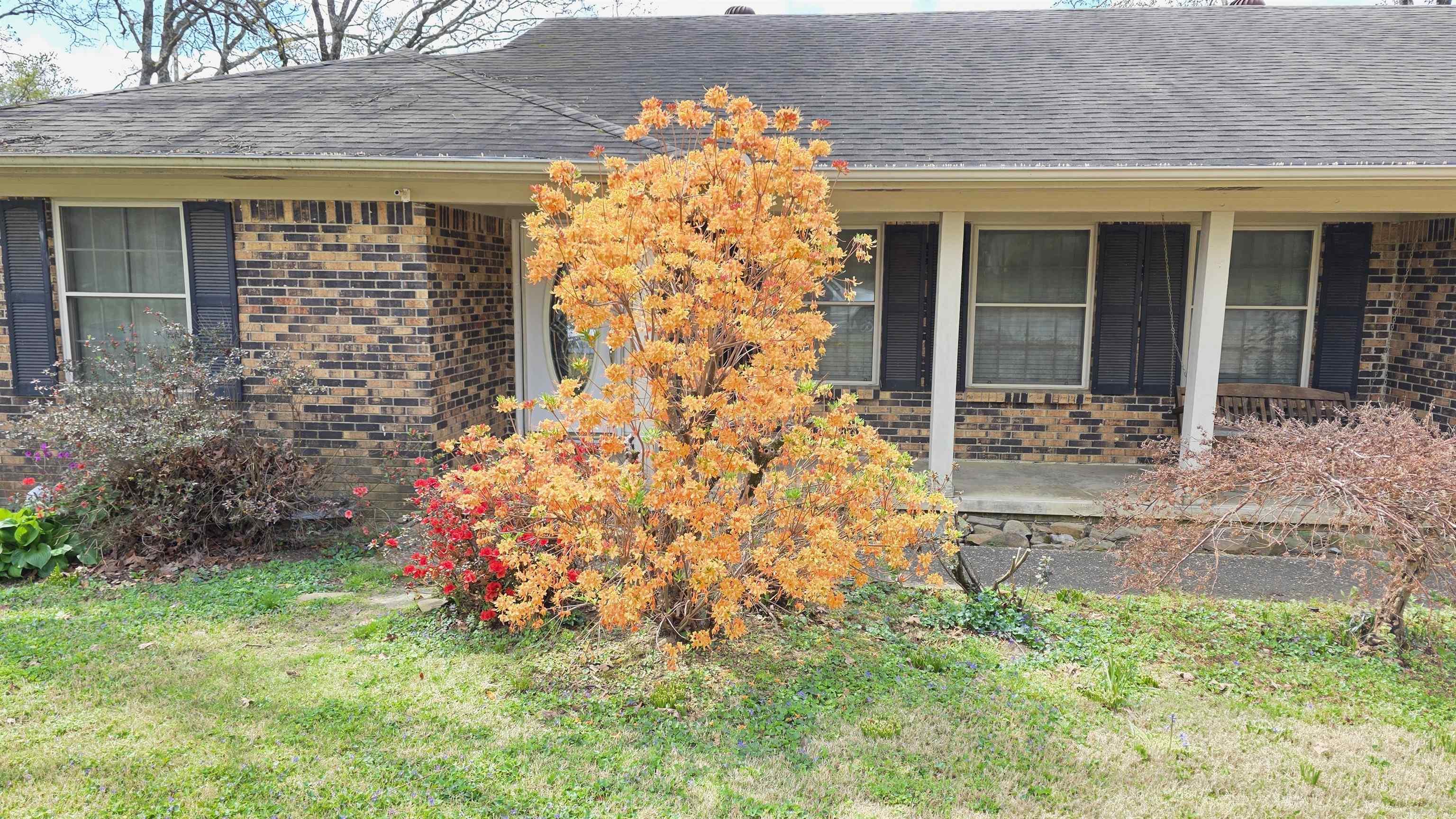INDIAN HILLS - Residential