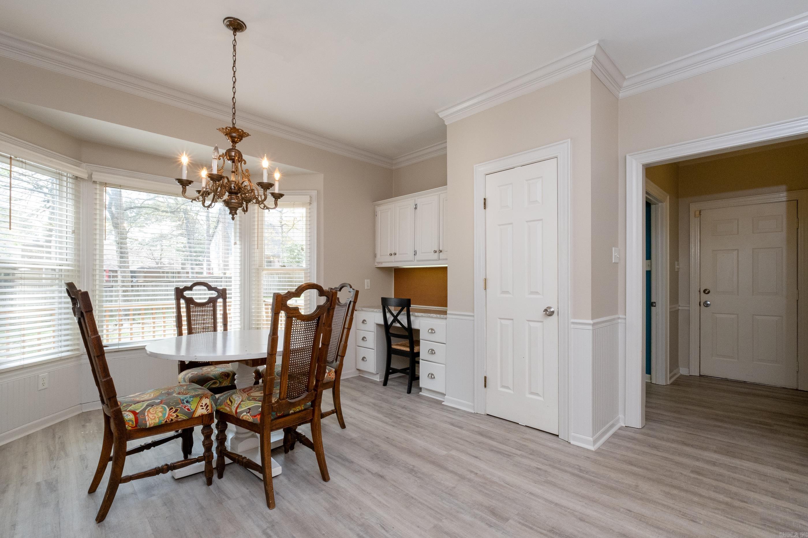 LONGLEA MANOR ADDN - Residential