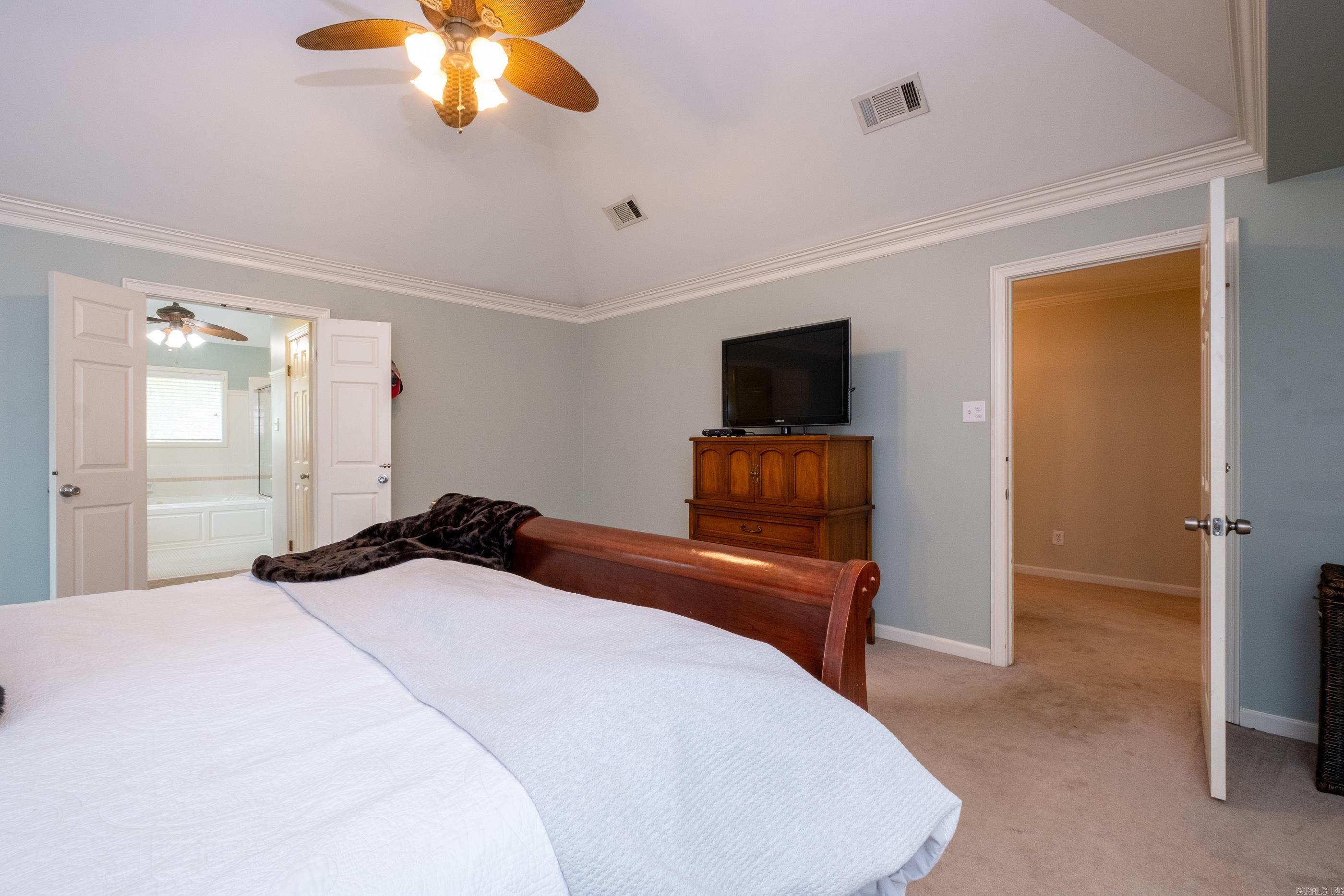 LONGLEA MANOR ADDN - Residential