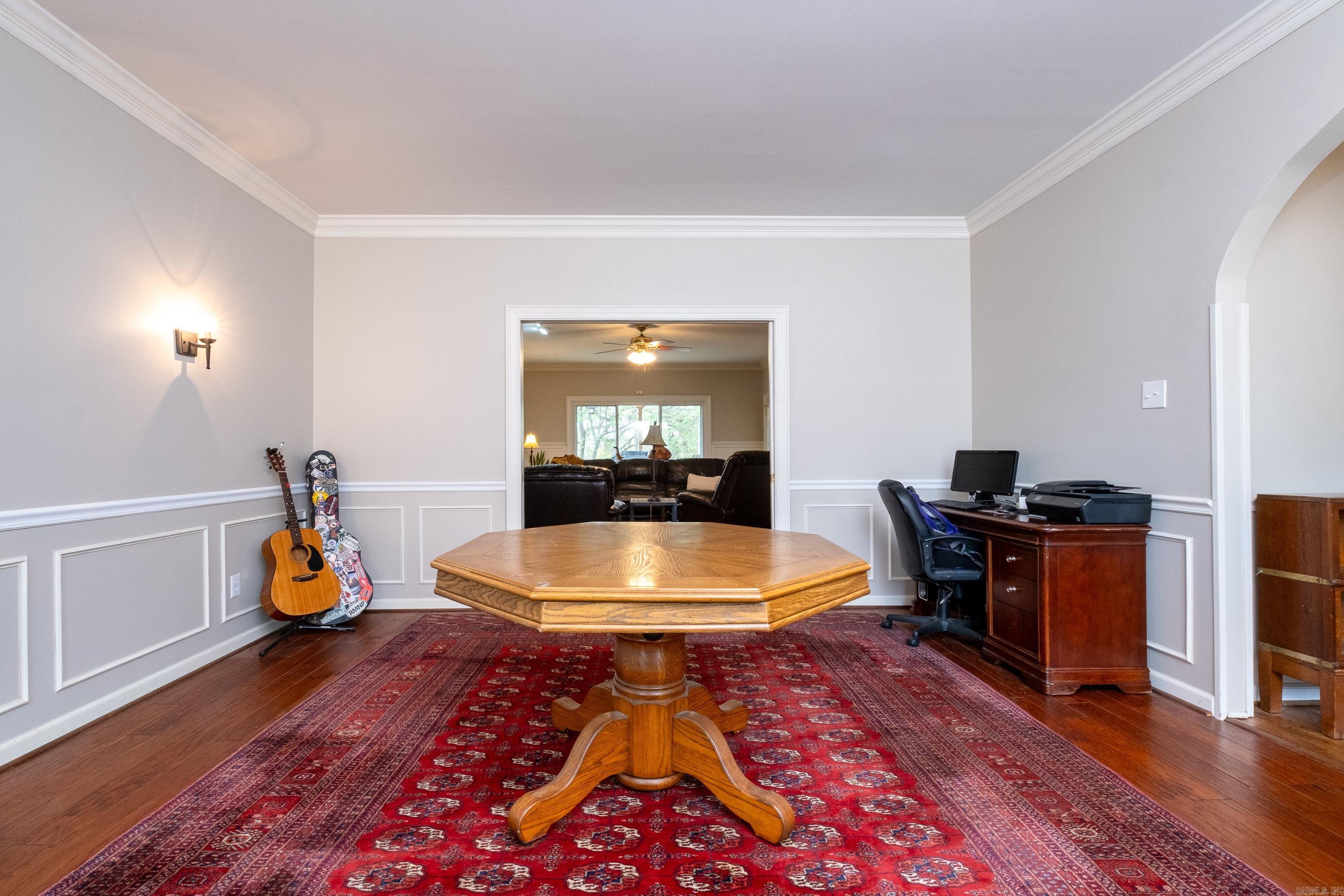 LONGLEA MANOR ADDN - Residential