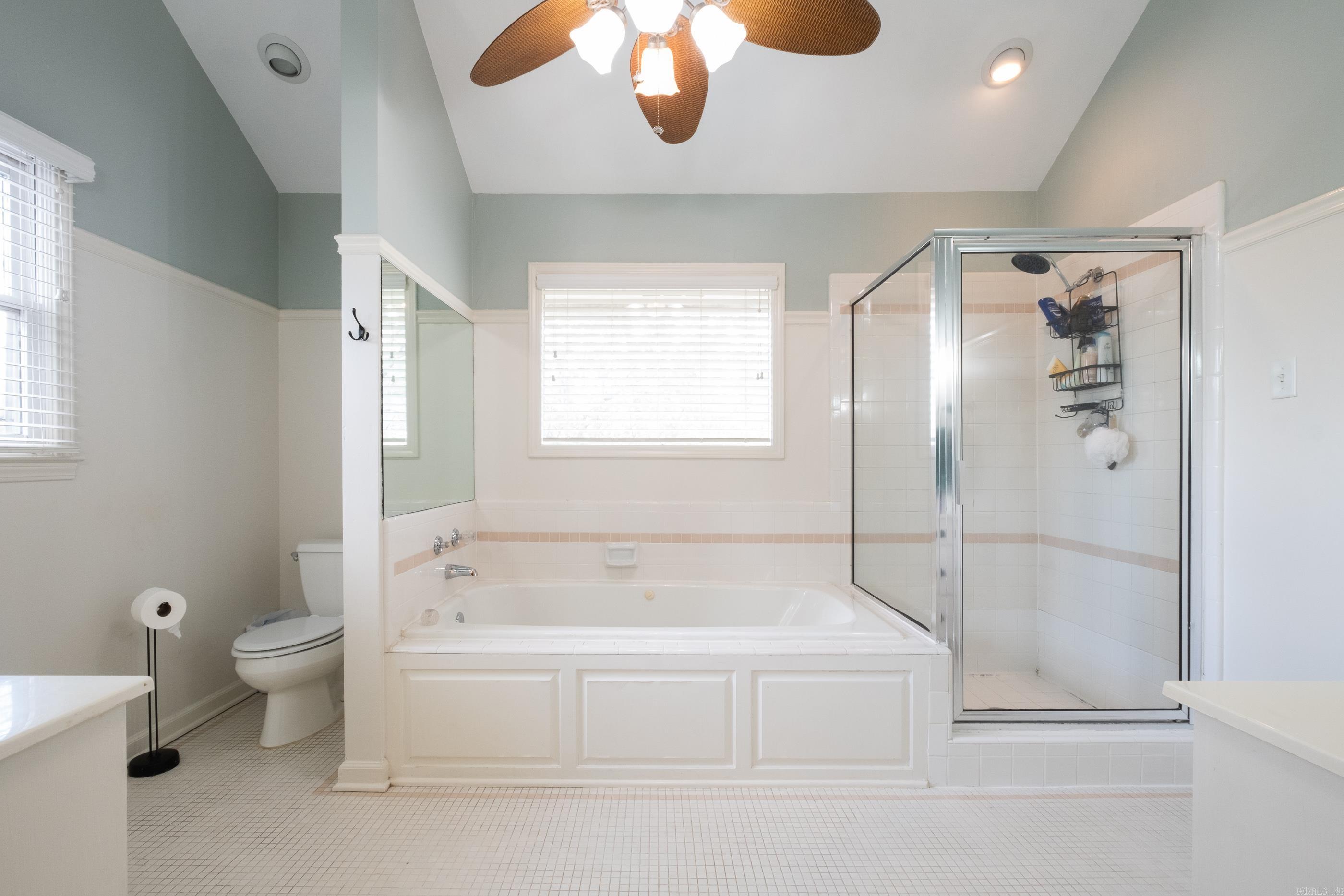 LONGLEA MANOR ADDN - Residential