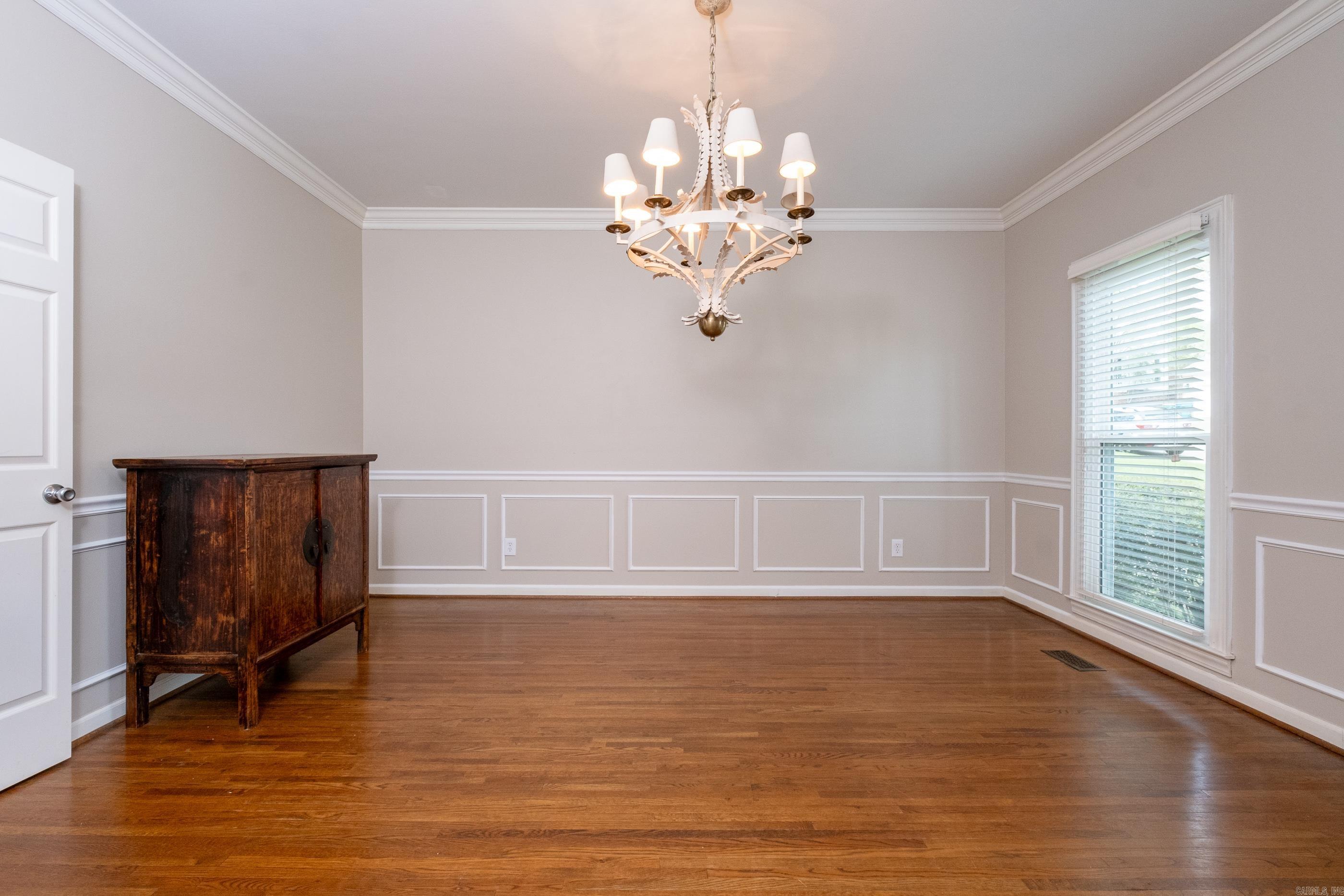 LONGLEA MANOR ADDN - Residential