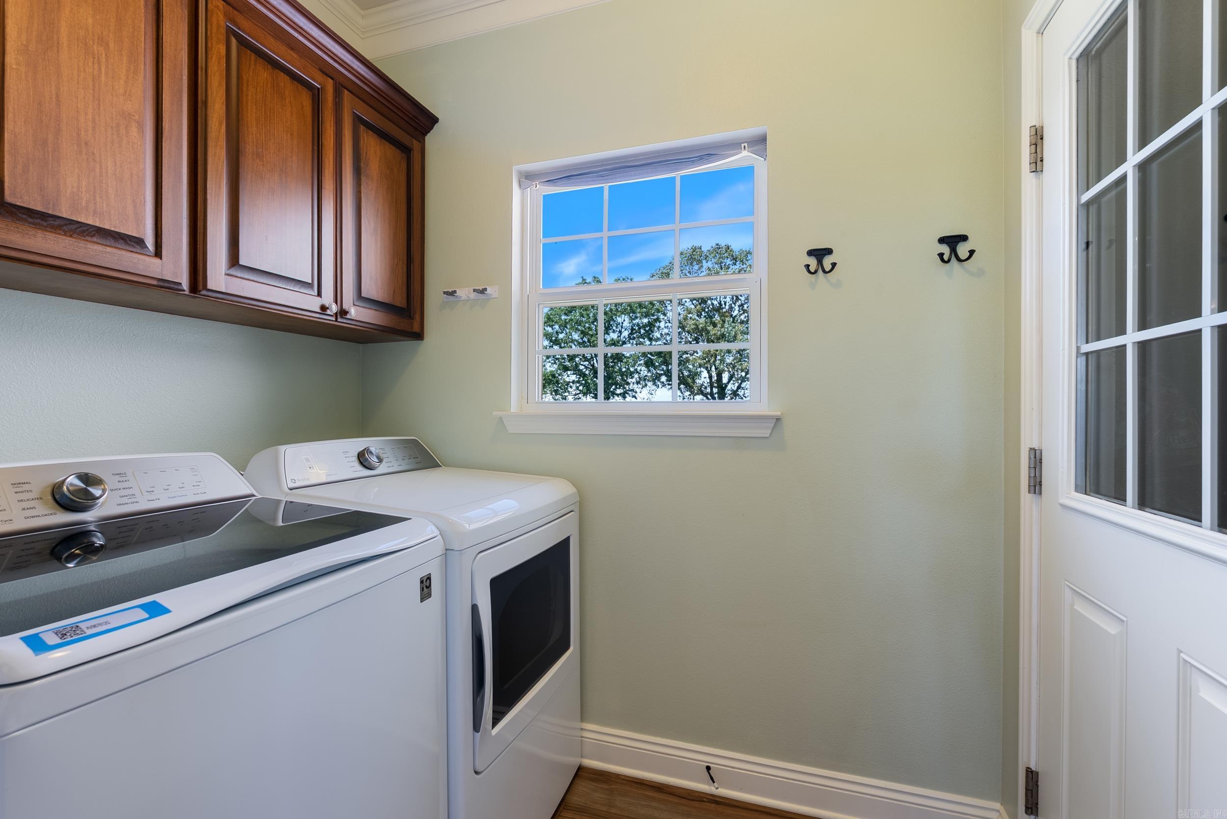 HILL CREEK ESTATES - Residential