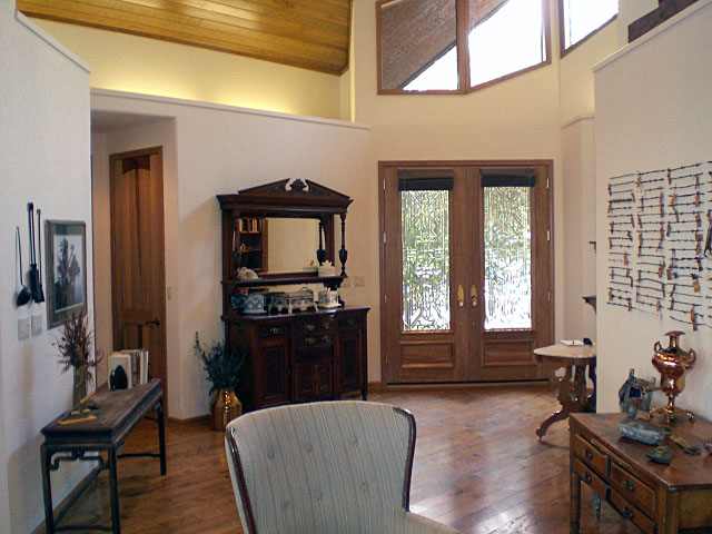 Mesero - Residential