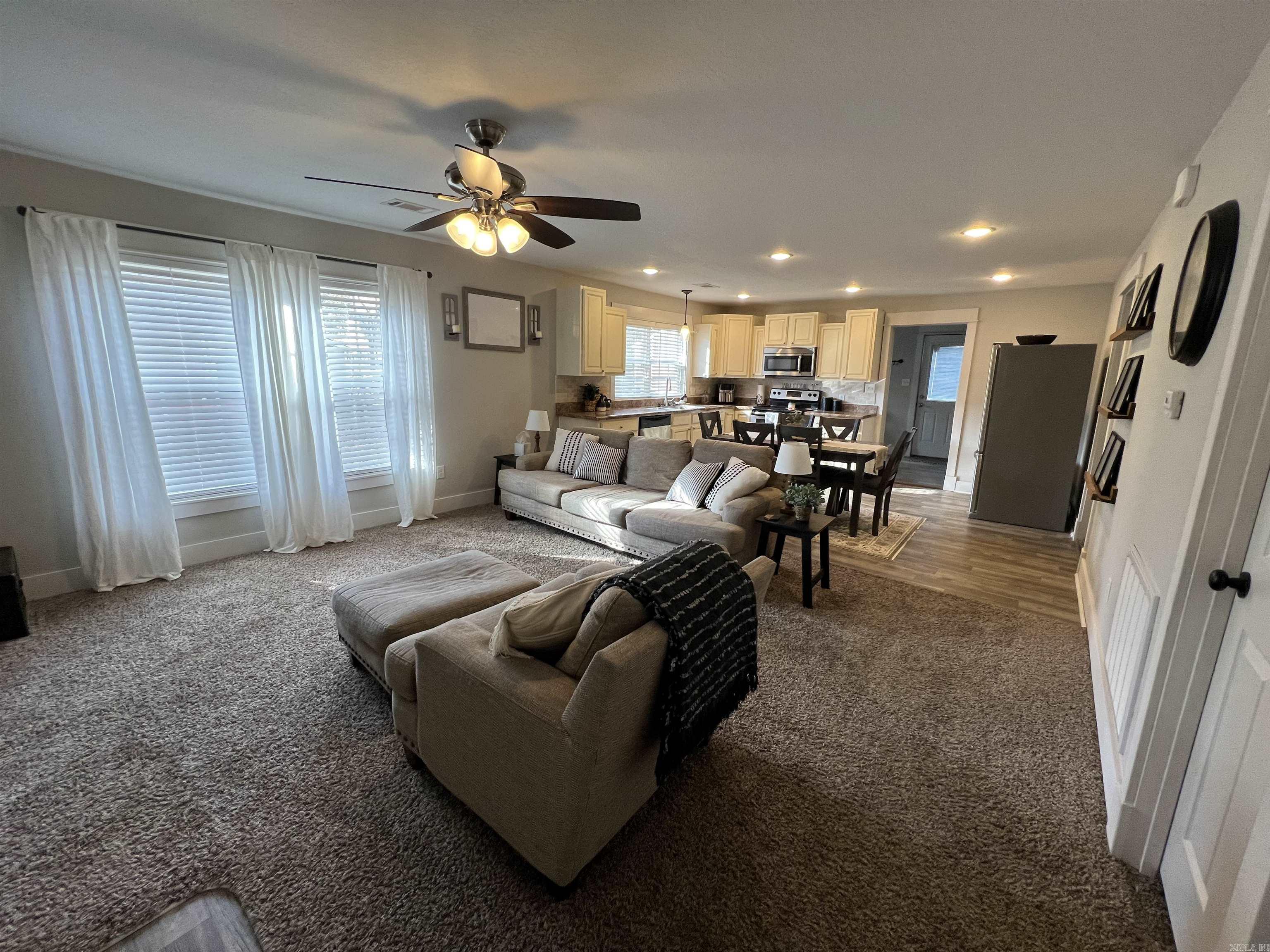 MOYES'S S/D W & Q ADD - Residential