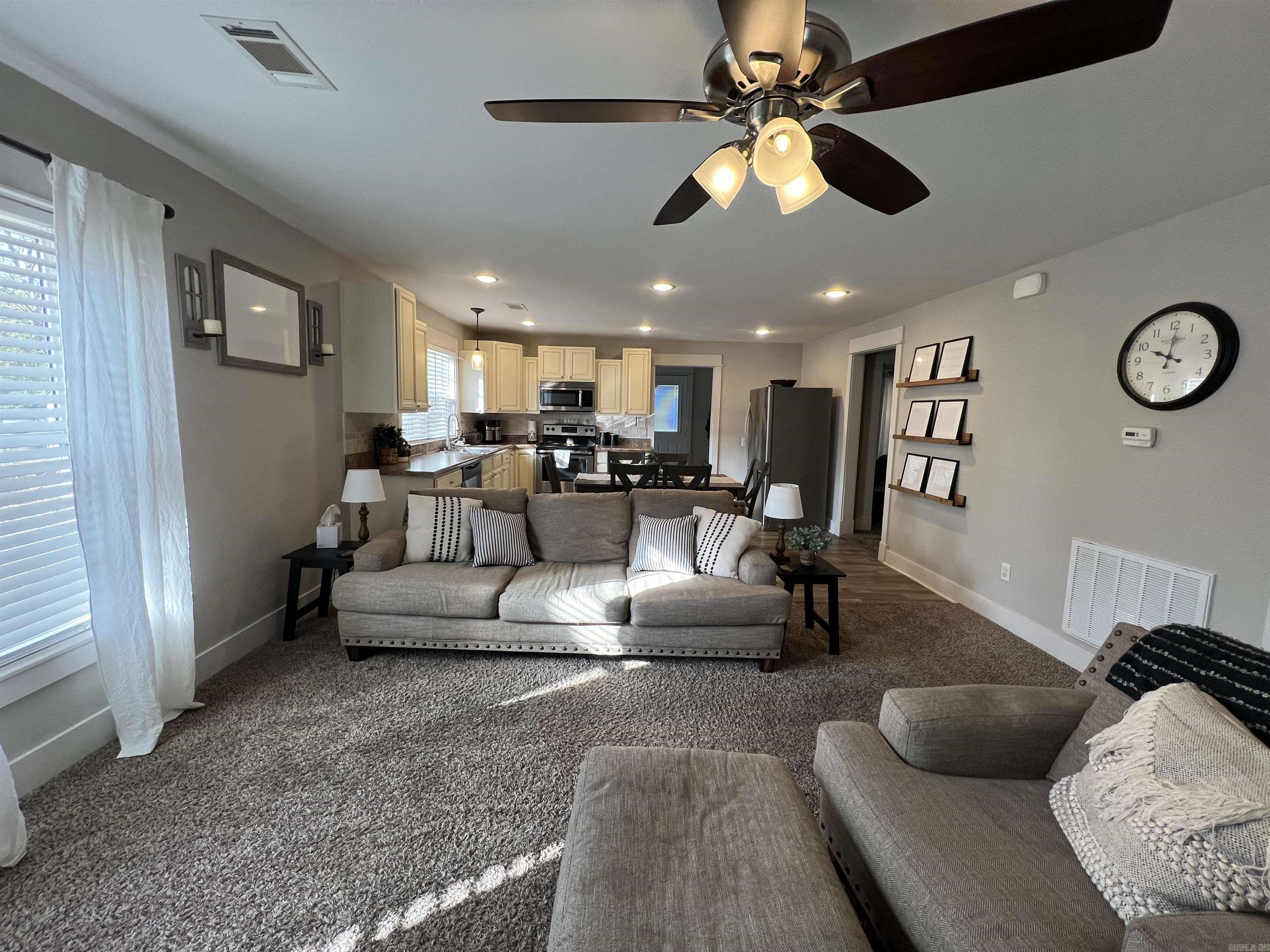 MOYES'S S/D W & Q ADD - Residential