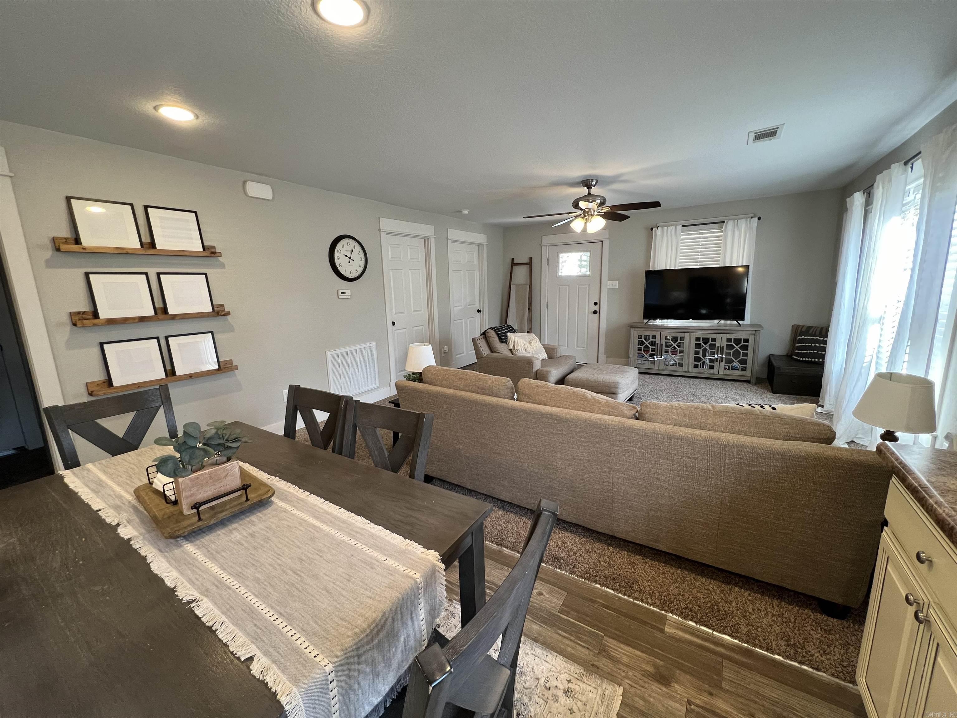 MOYES'S S/D W & Q ADD - Residential