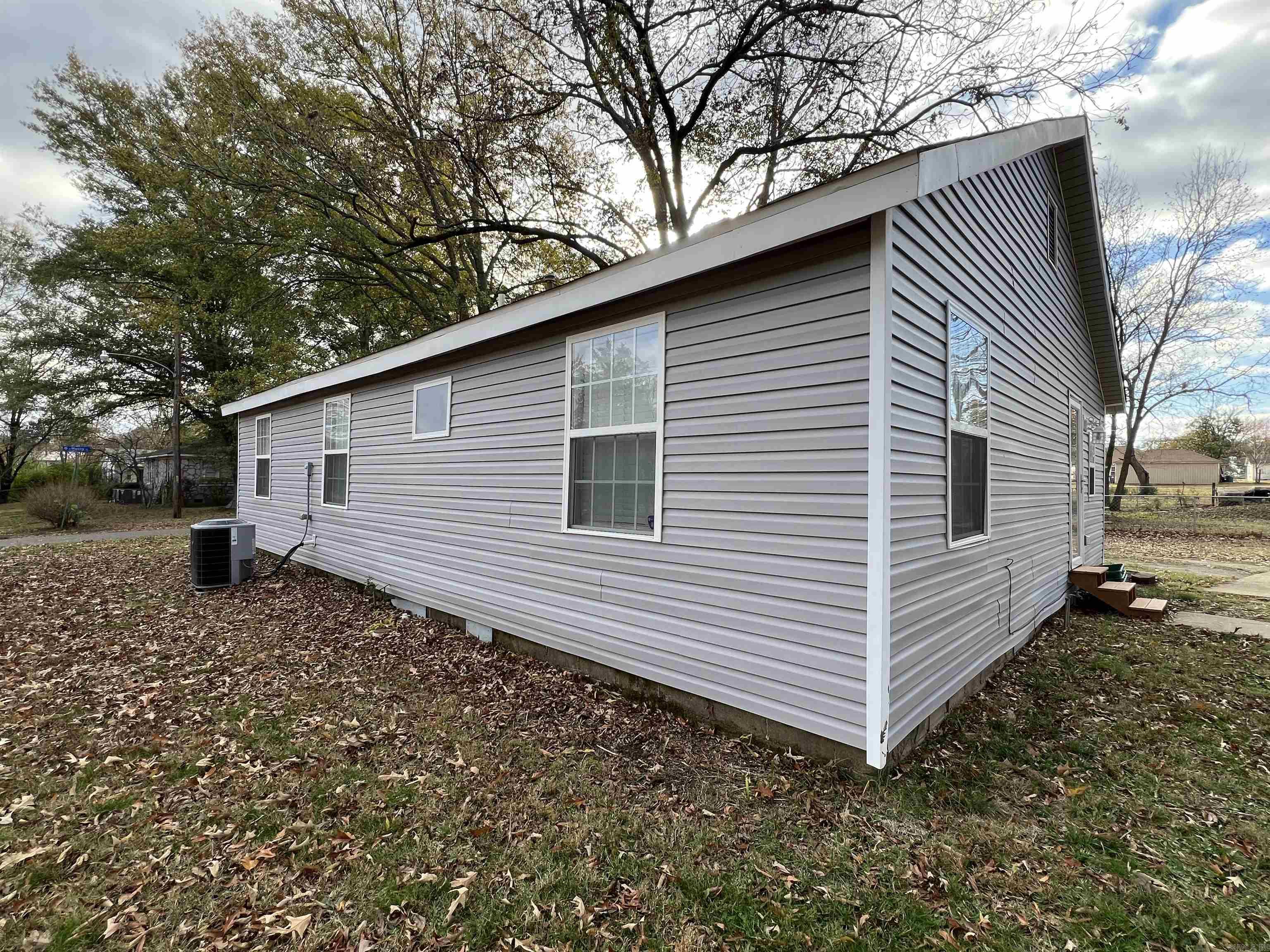 MOYES'S S/D W & Q ADD - Residential