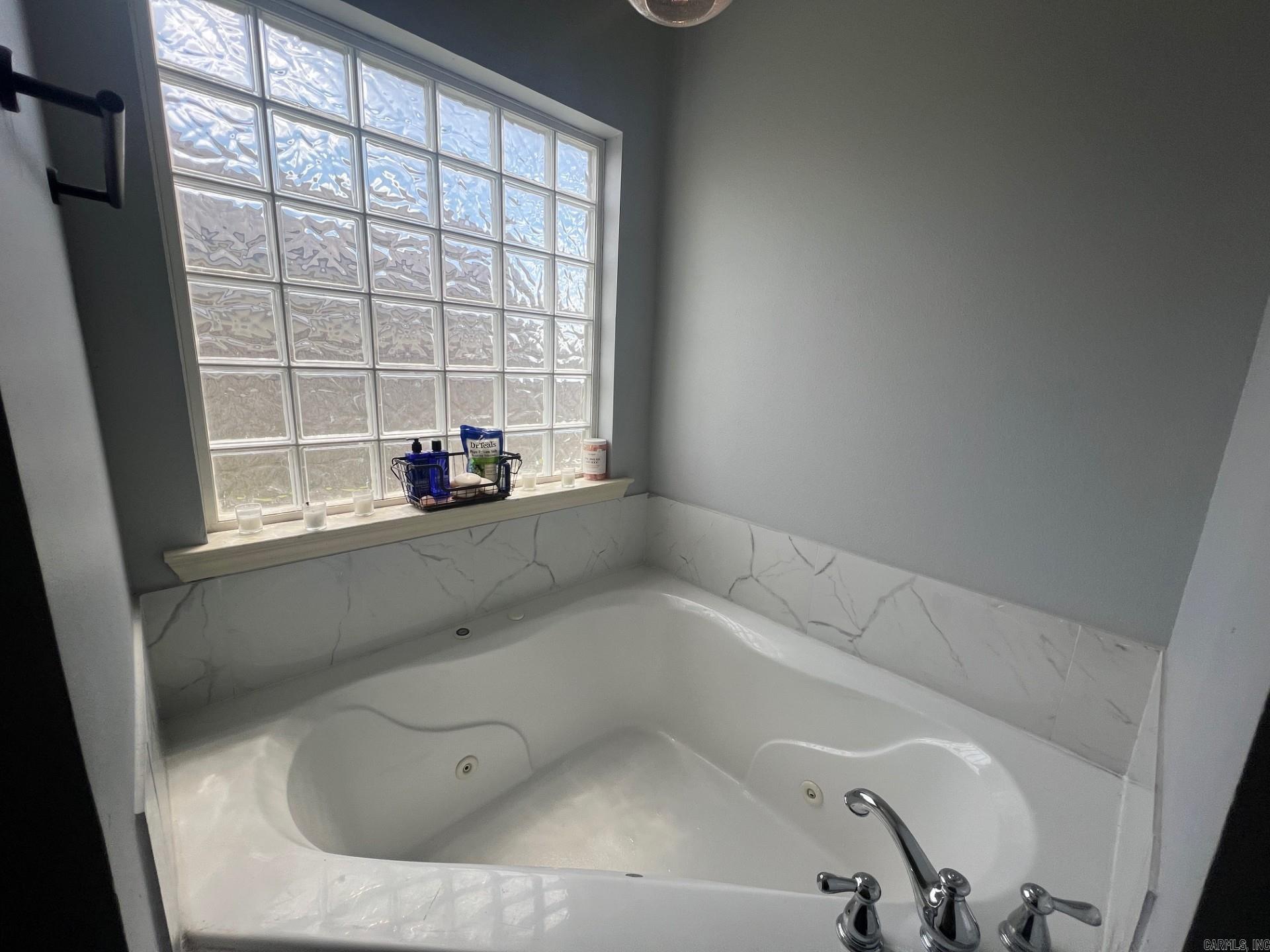 STONE LINKS ADDN - Residential