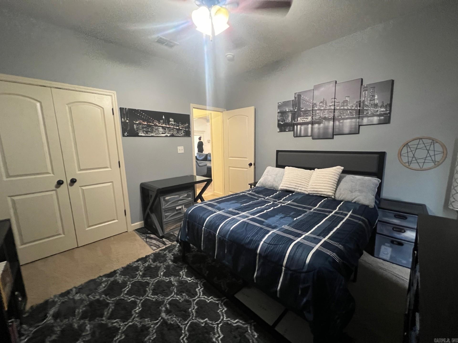 STONE LINKS ADDN - Residential