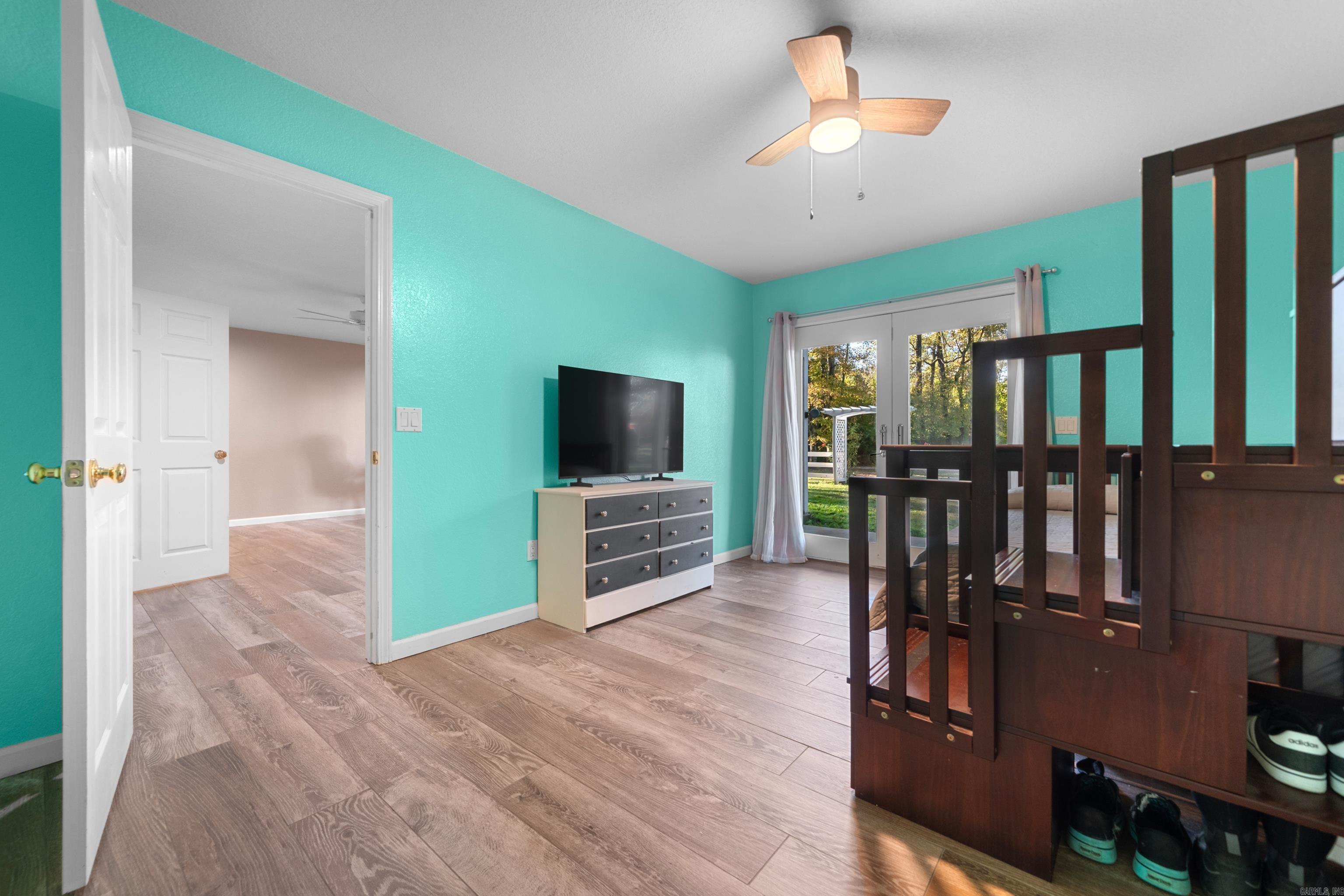 NATURAL SPRINGS - Residential