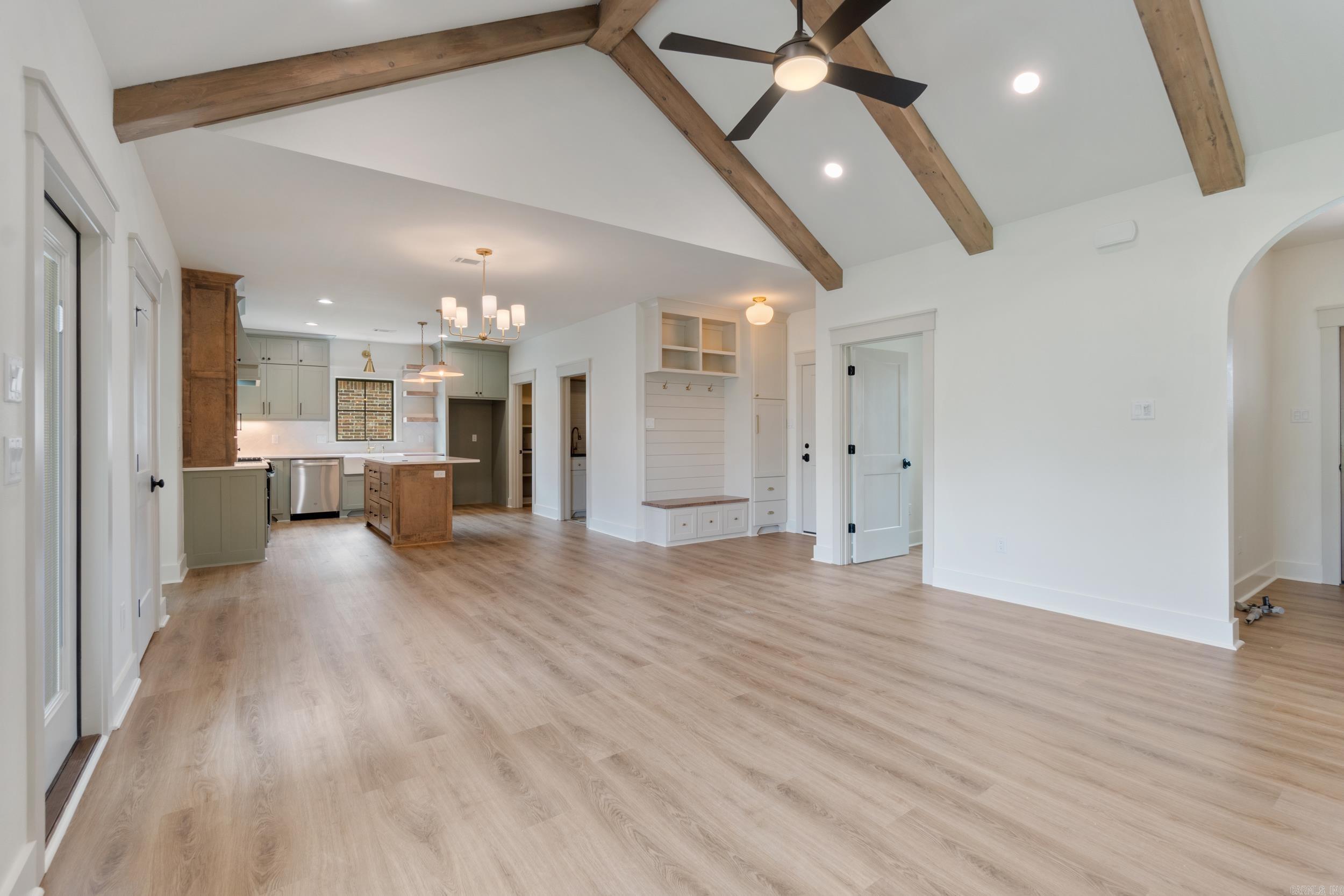 EAST MEADOW - Residential