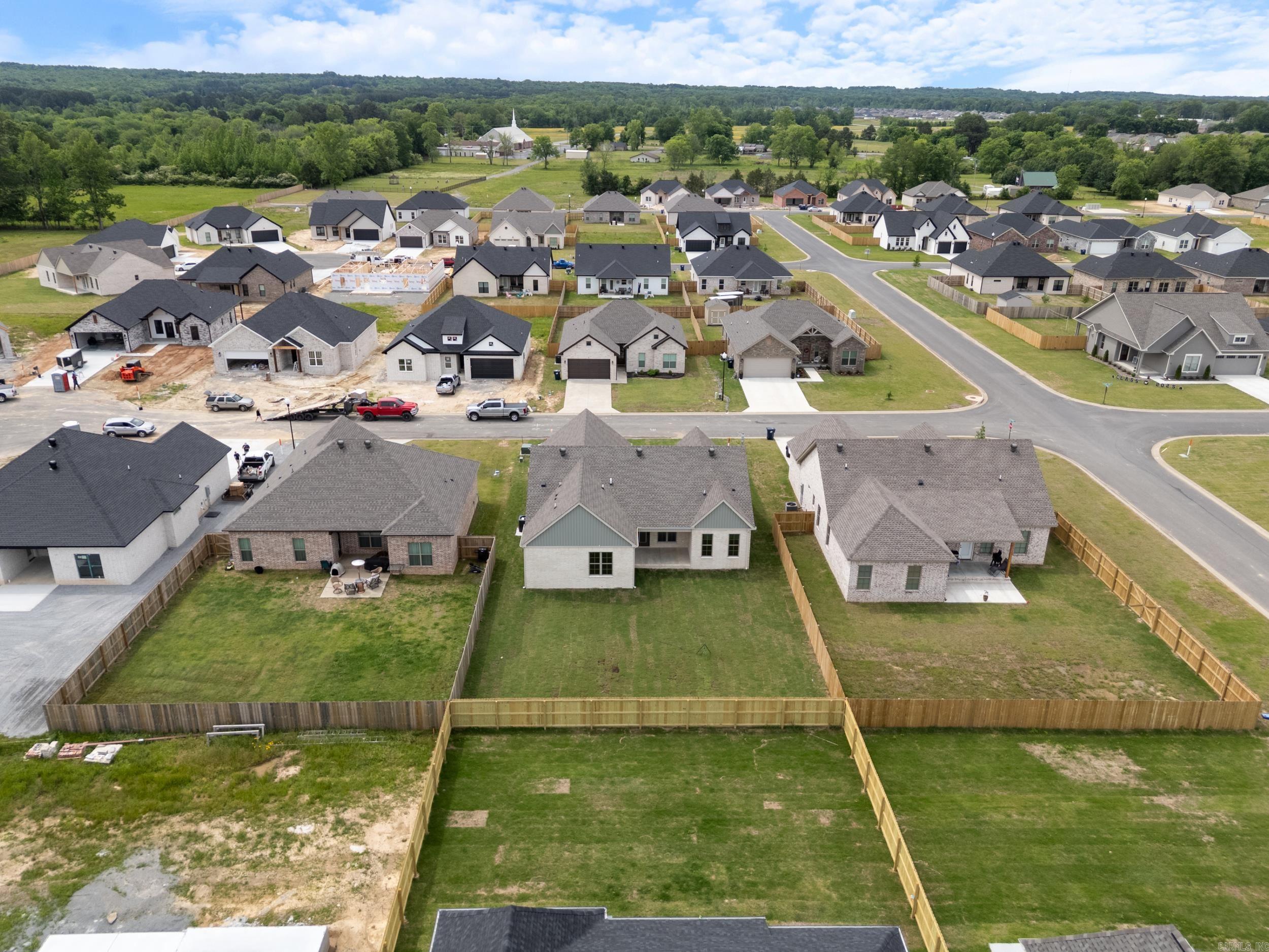 EAST MEADOW - Residential