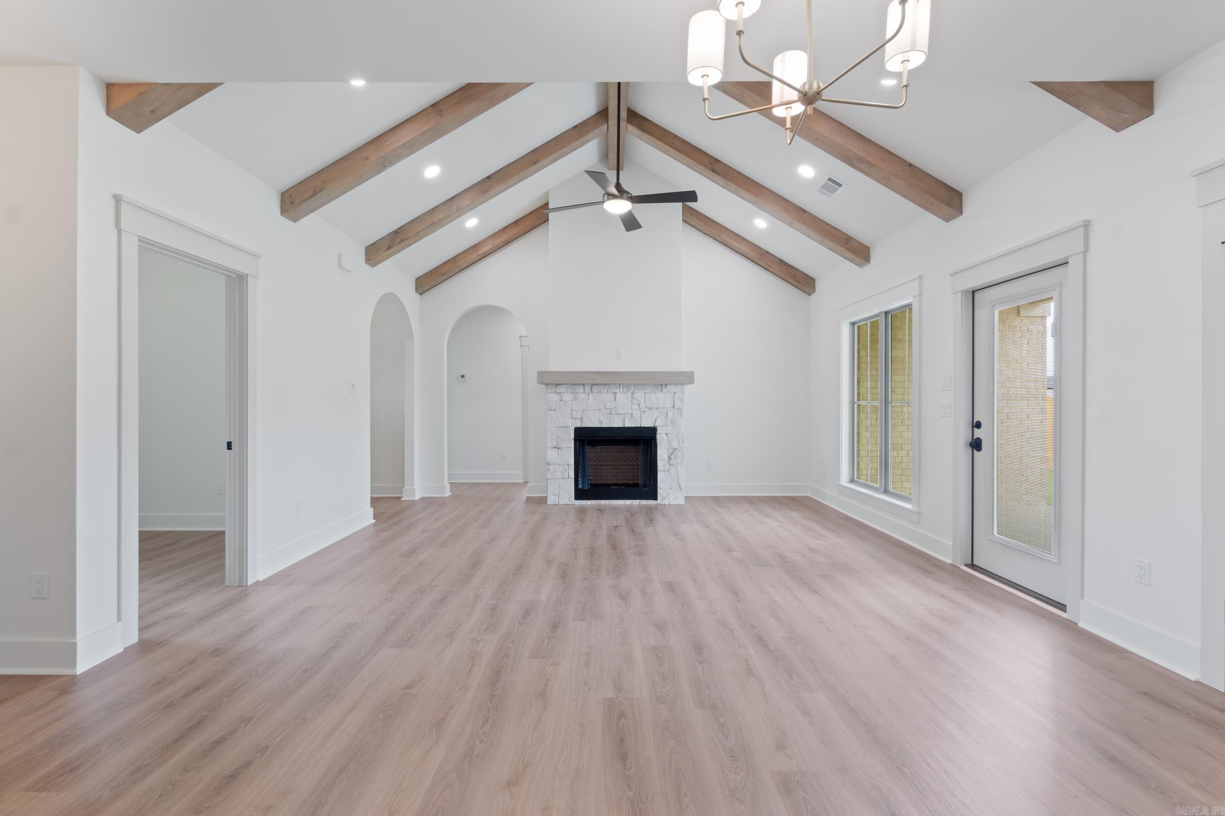 EAST MEADOW - Residential