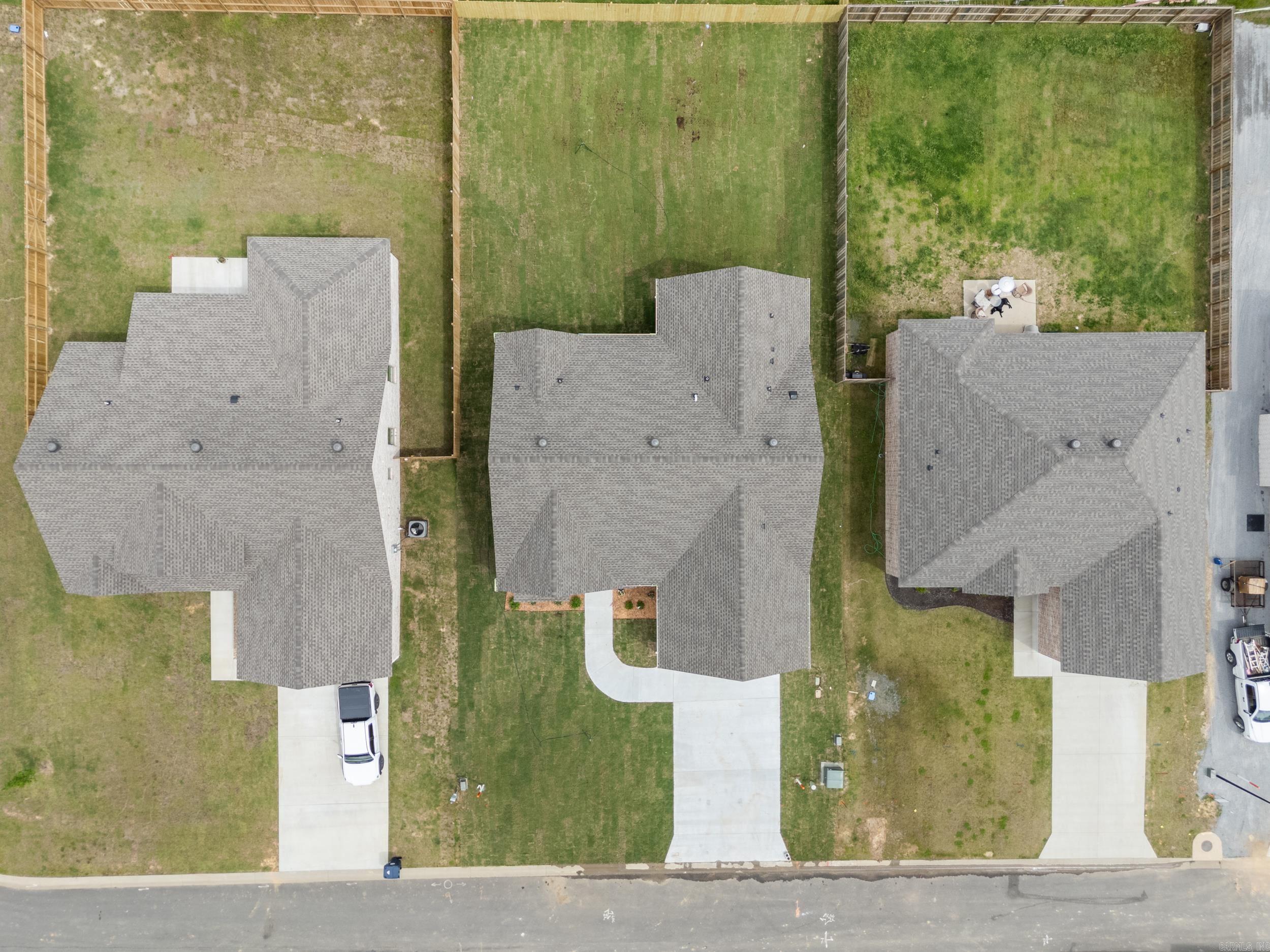 EAST MEADOW - Residential