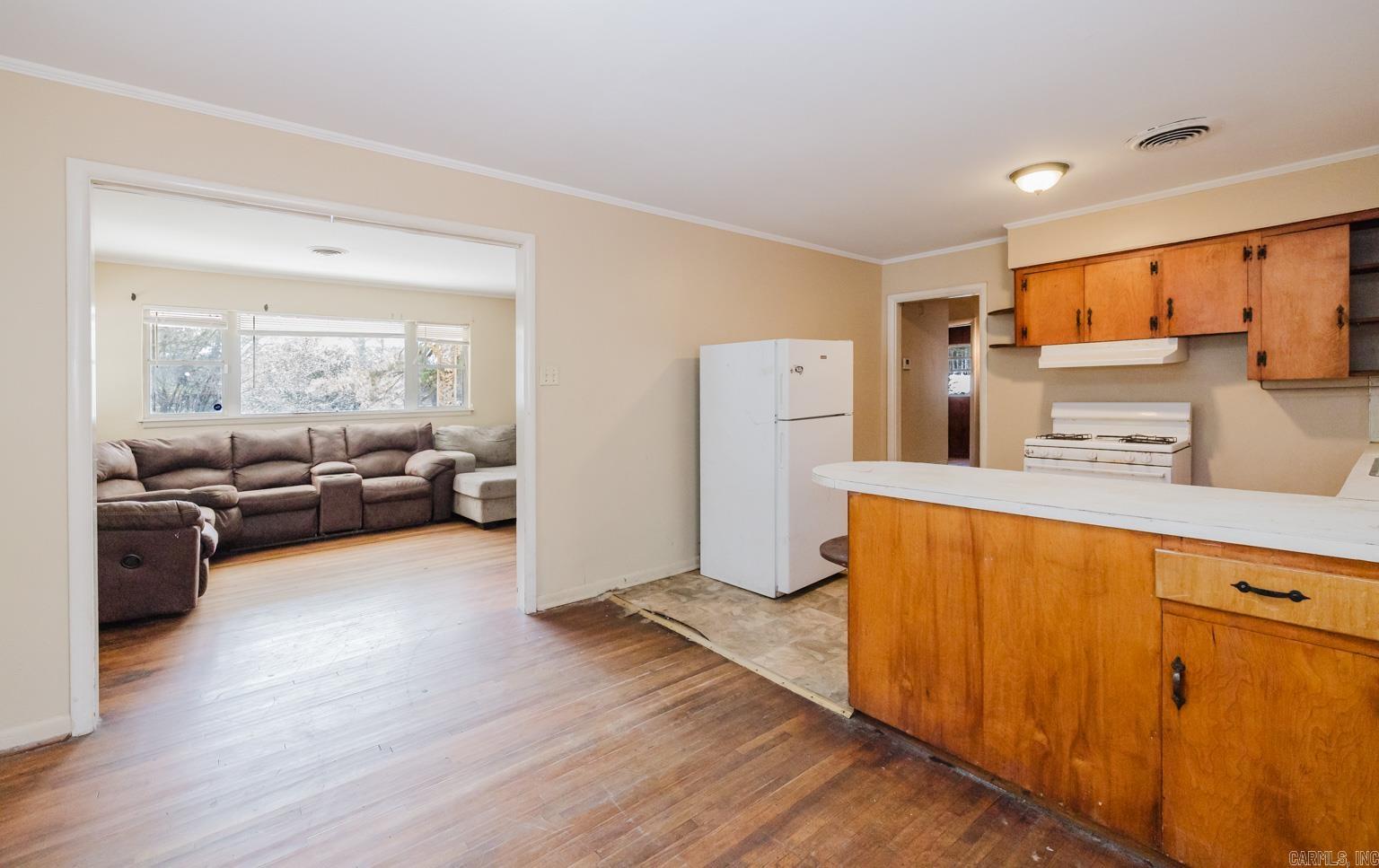 BROADMOOR ADDN - Residential