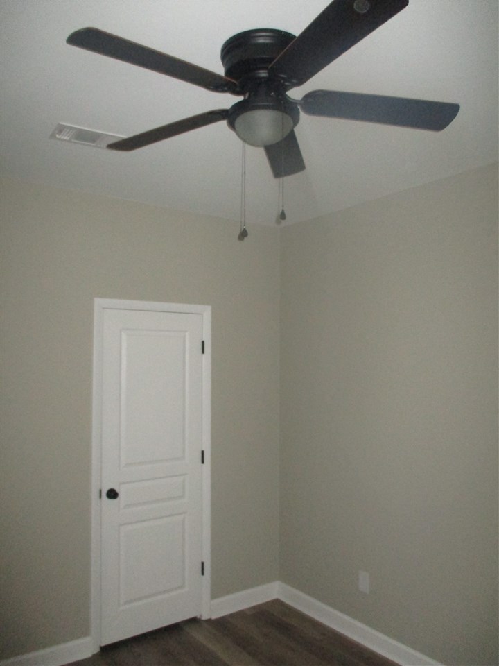 Glenwood Estates III - Residential Lease