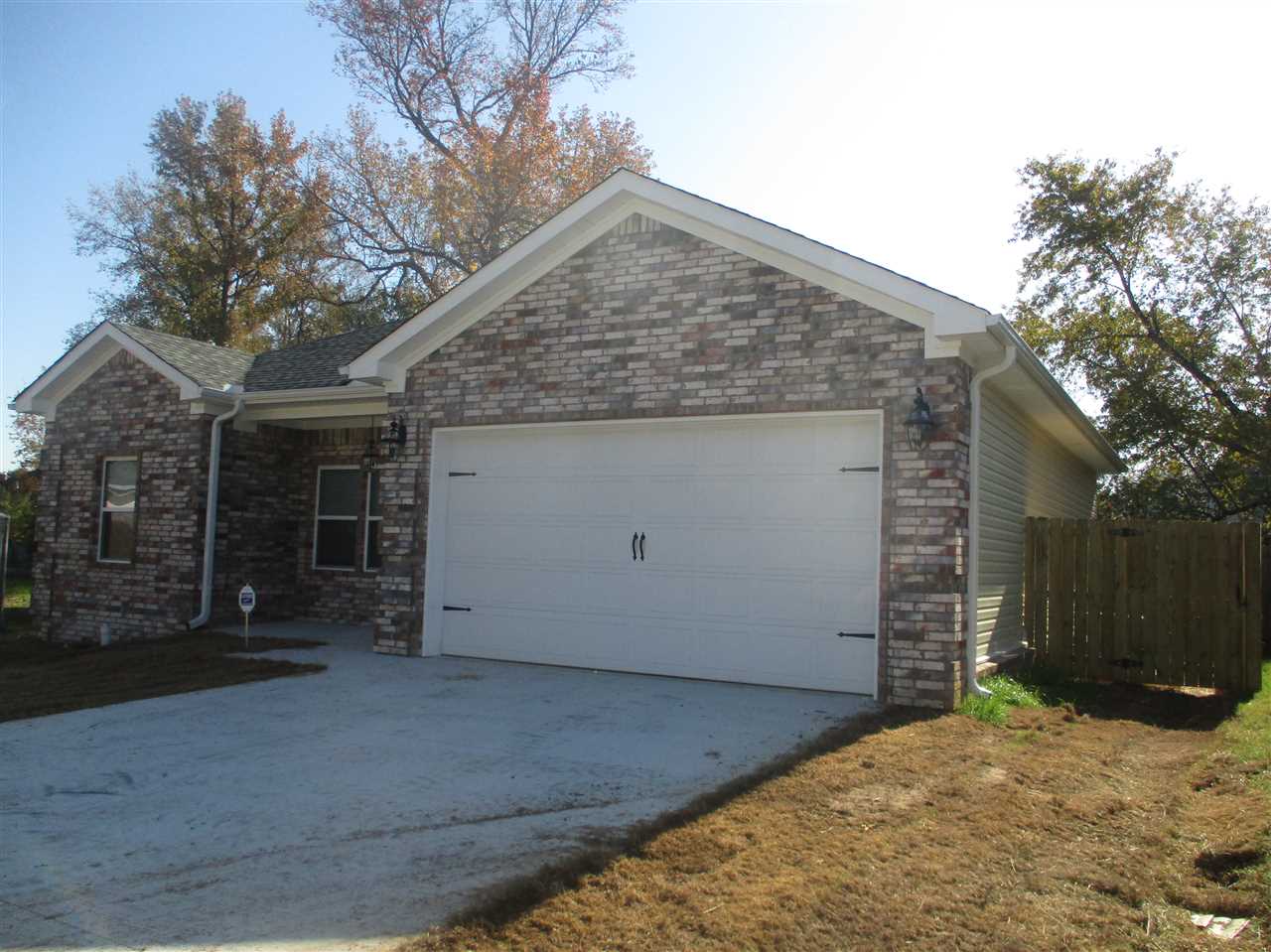 Glenwood Estates III - Residential Lease