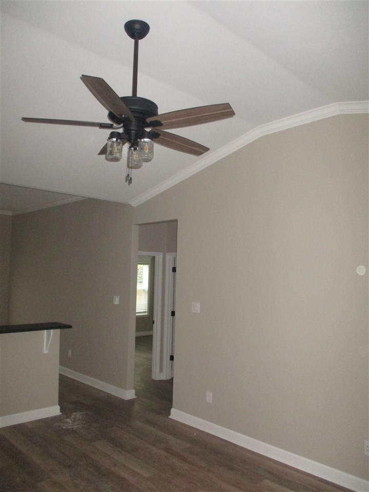 Glenwood Estates III - Residential Lease