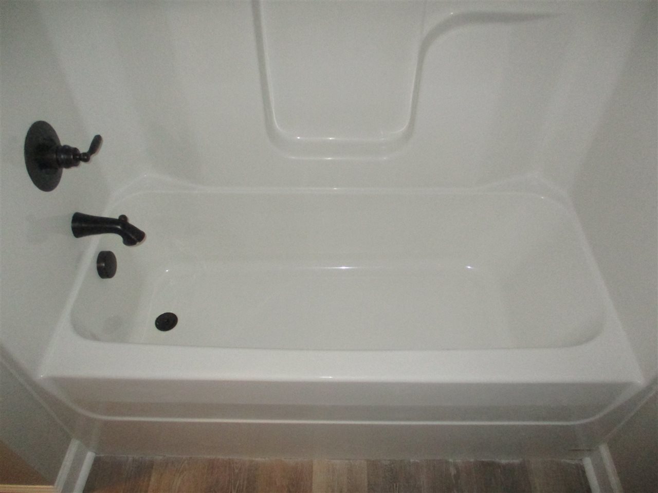 Glenwood Estates III - Residential Lease