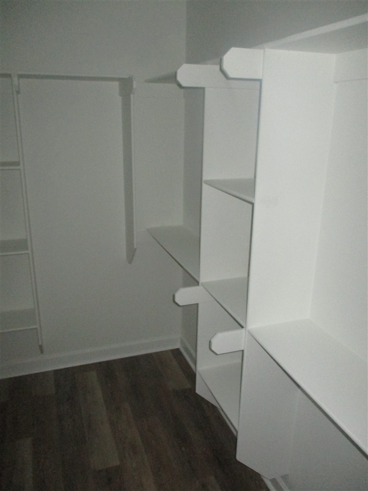 Glenwood Estates III - Residential Lease