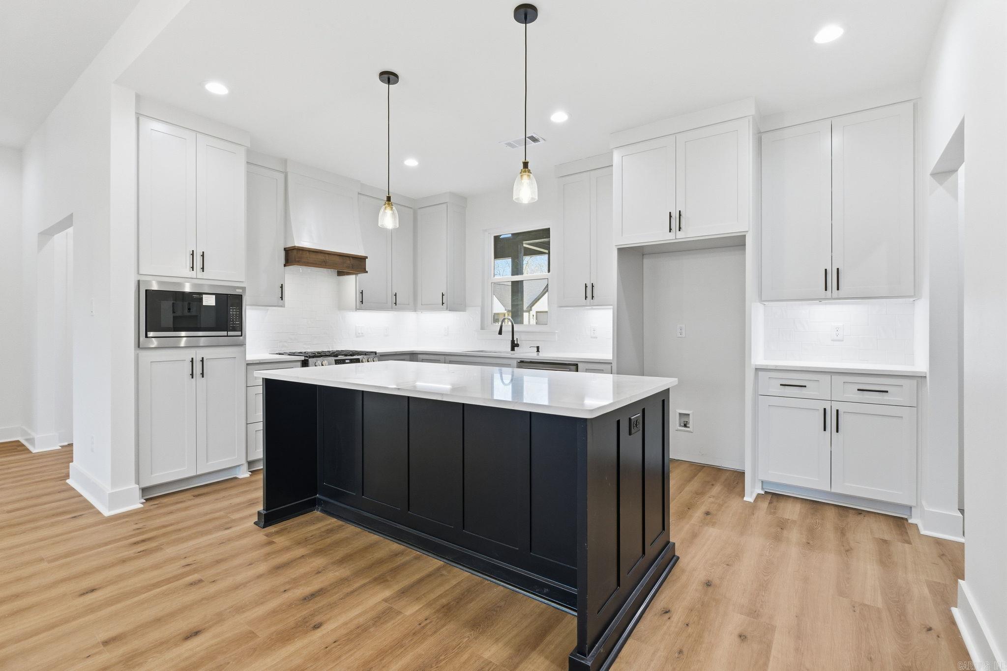 SARATOGA PLACE SUBDIVISION - Residential